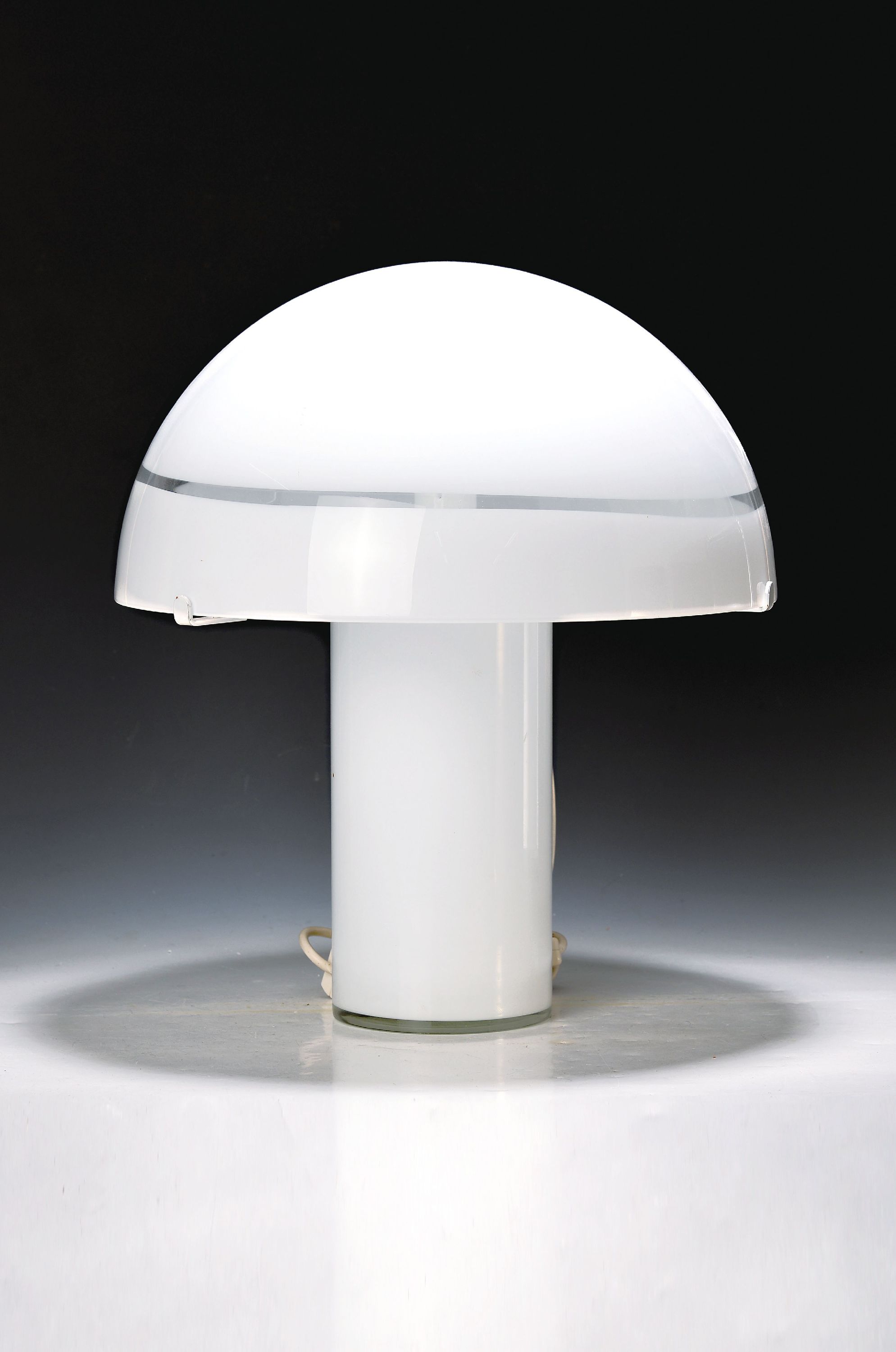 Tischlampe/Pilzlampe/Mushroom Tischleuchte, wohl Carlo Nason für Mazzegga, Italien, wohl 1970er Jahre, farbloses Kristallglas mit ...
