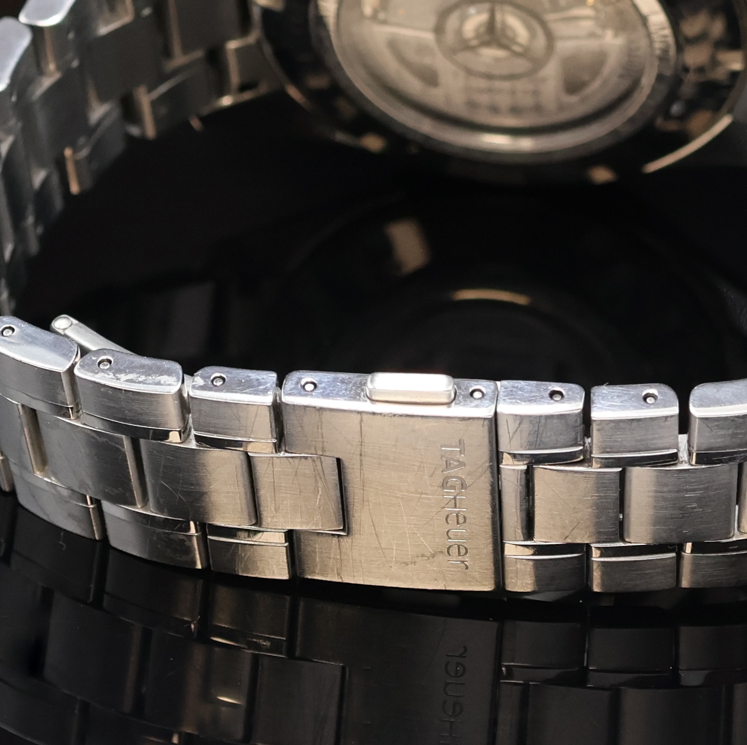 Detail b: TAG HEUER Carrera seltener, auf 125 Stück limitierter Mercedes Benz Armbandchronograph Referenz CV2A1G, Automatik, Schweiz um 2015, beids. vergl. ...