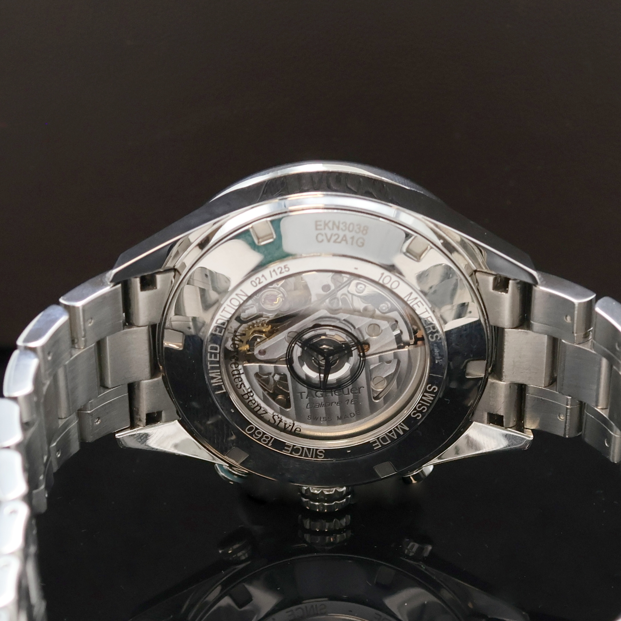Detail e: TAG HEUER Carrera seltener, auf 125 Stück limitierter Mercedes Benz Armbandchronograph Referenz CV2A1G, Automatik, Schweiz um 2015, beids. vergl. ...