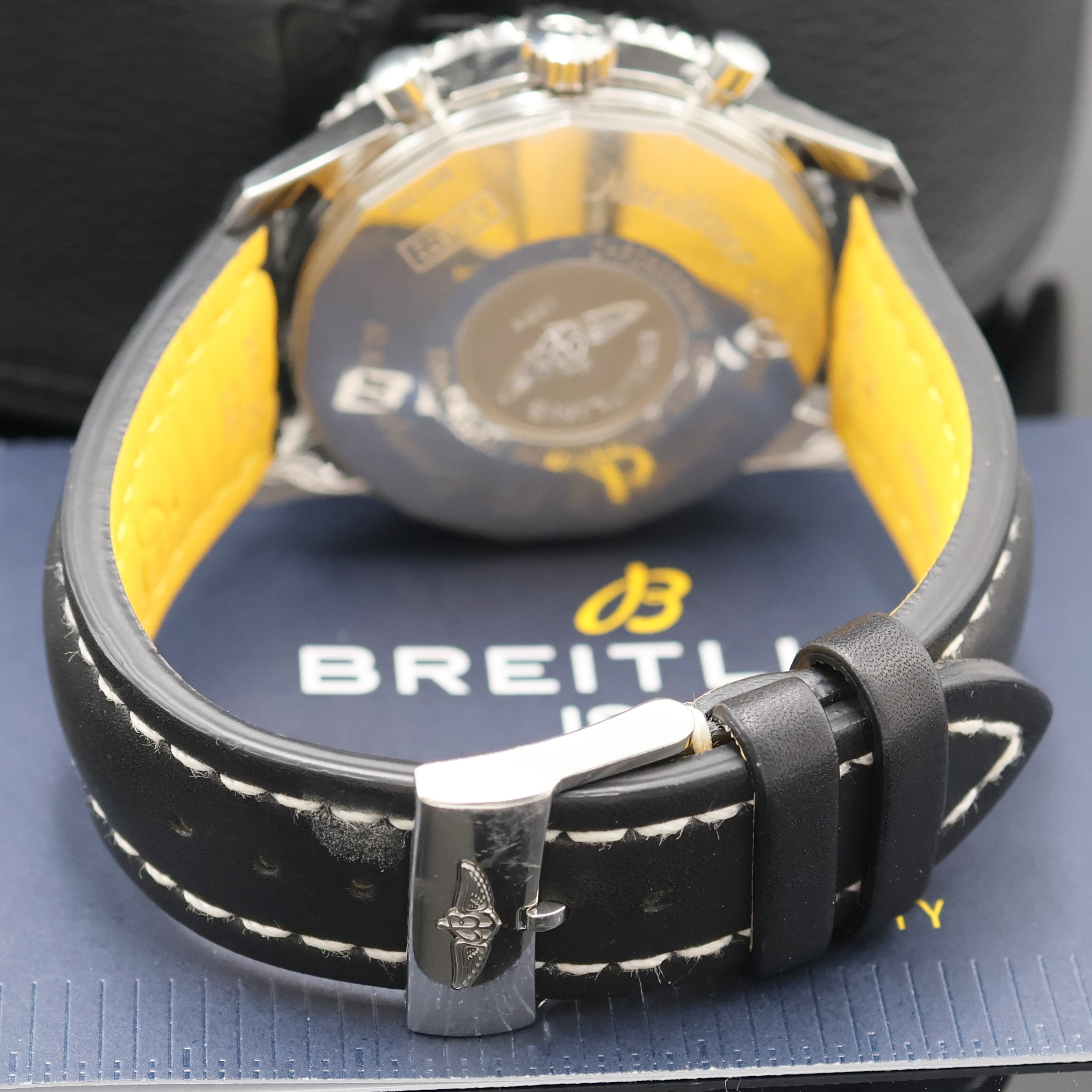 Detail c: BREITLING extrem seltener, auf 50 Stück limitierter Armbandchronograph Navitimer World Aero Referenz A24322, Automatik, Chronometer in Edelstahl ...