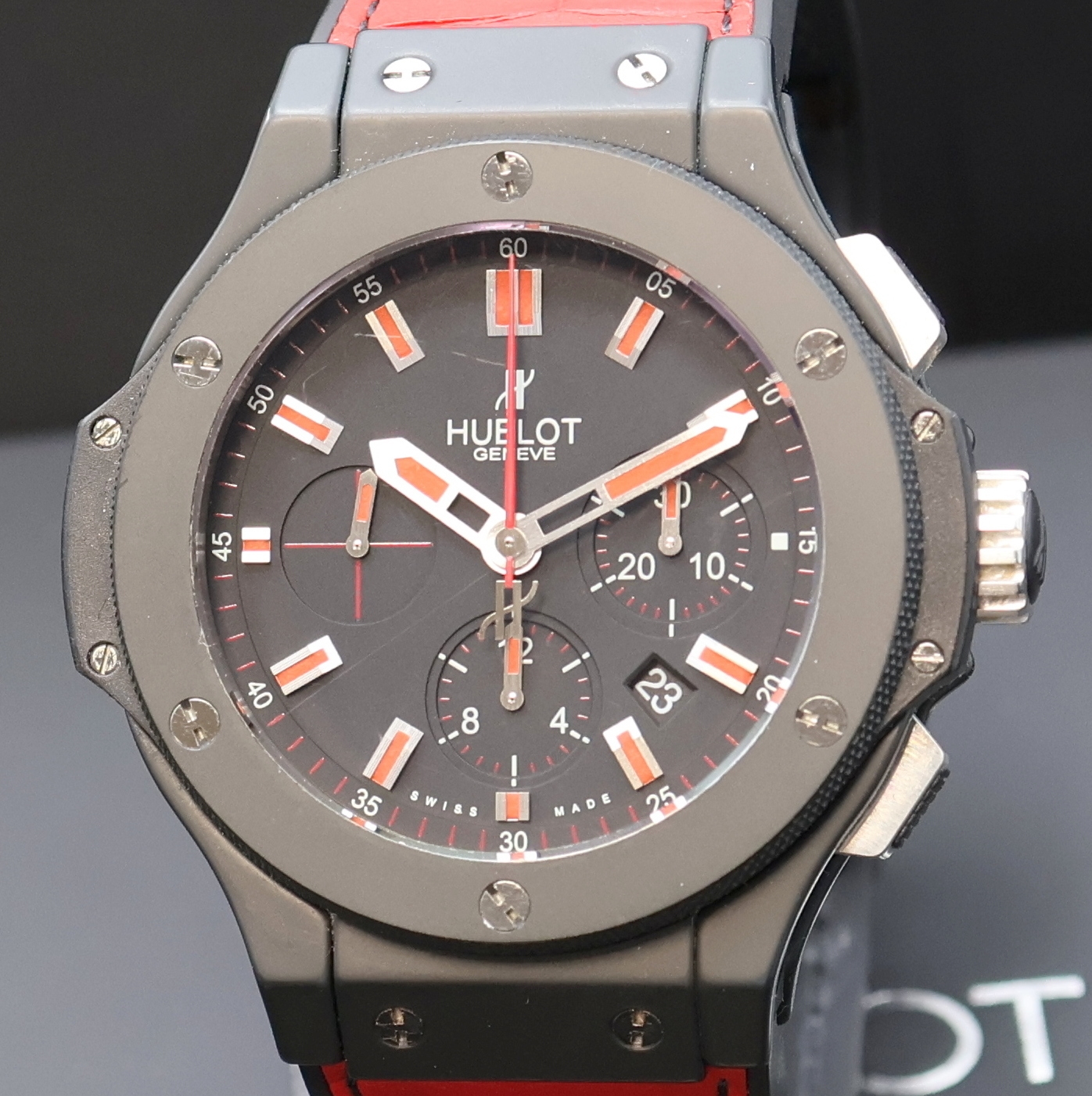 Detail a: HUBLOT Big Bang seltener, auf 21 Stück limitierter Armbandchronograph Referenz 301.C1.1123, Automatik, Geh. in Keramik und Titan kombiniert inkl. ...