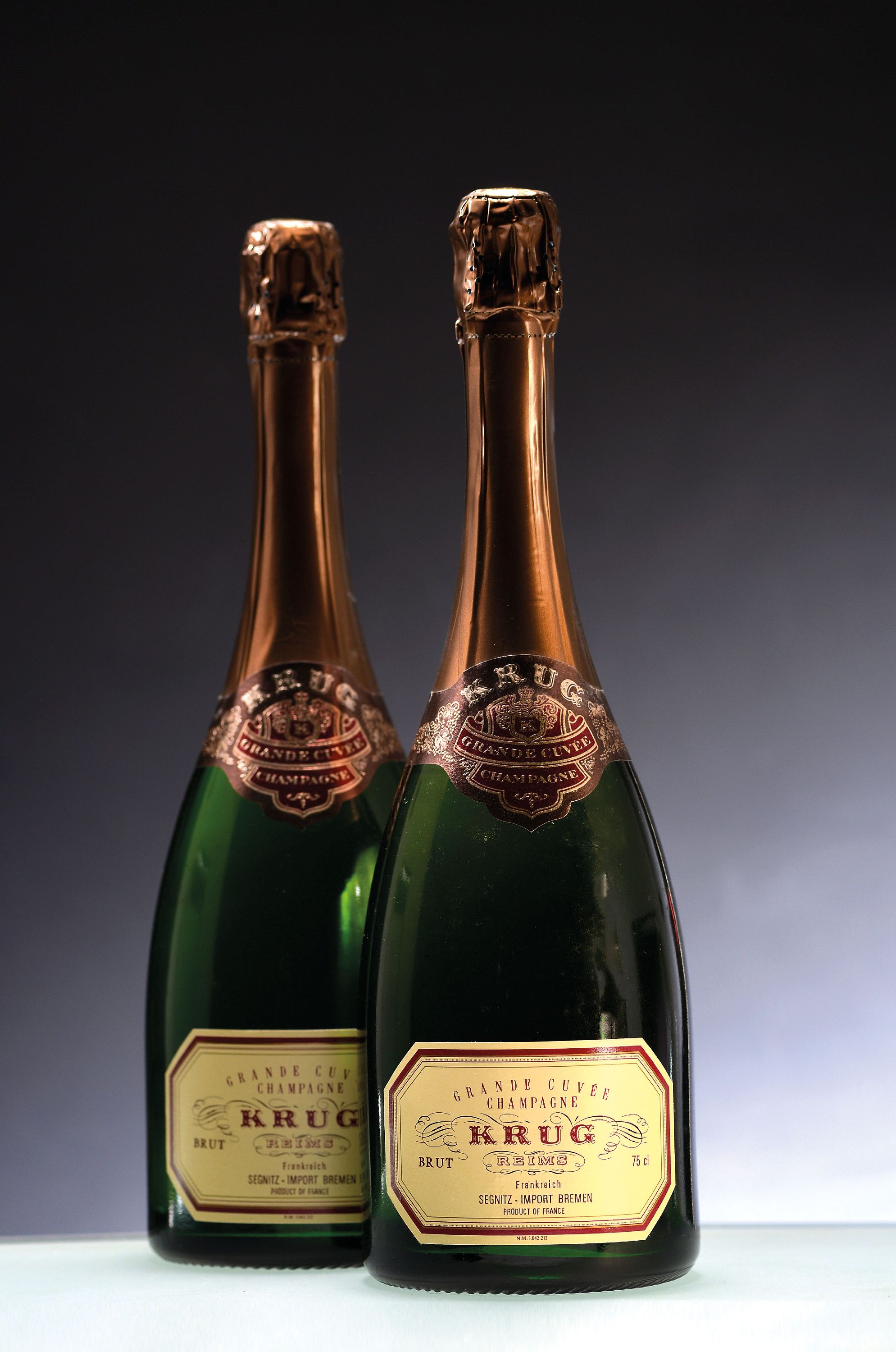 Image 27027010 - 2 Flaschen Champagner, Krug, Grand Cuvée, brut, je 0.75l, orig verkorkt und ...