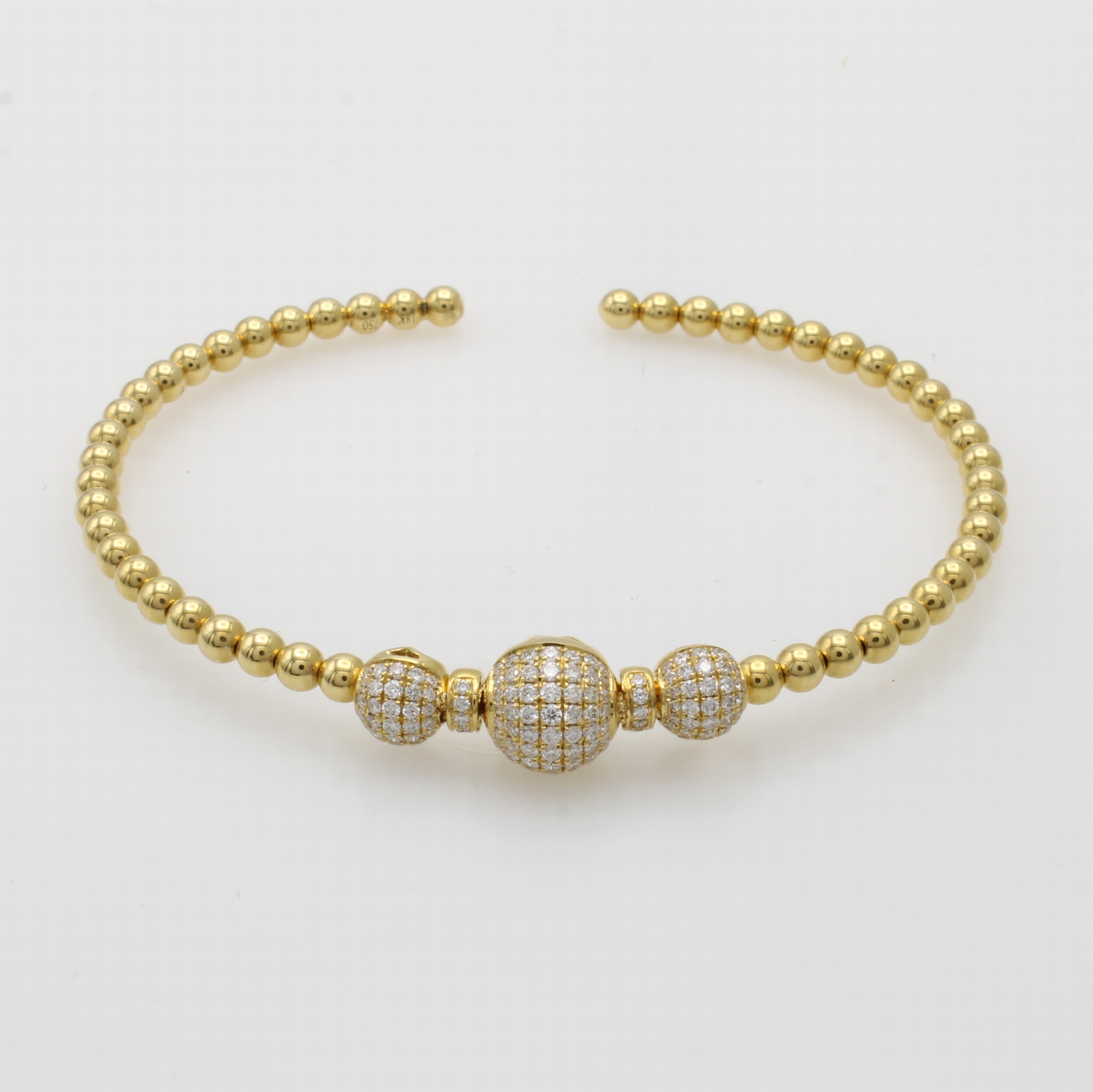 Image 27027011 - Kugelarmspange mit Brillanten, GG 750/000, 5 Mittelteile z.T. bes. m. Brill. zus. ca. ...