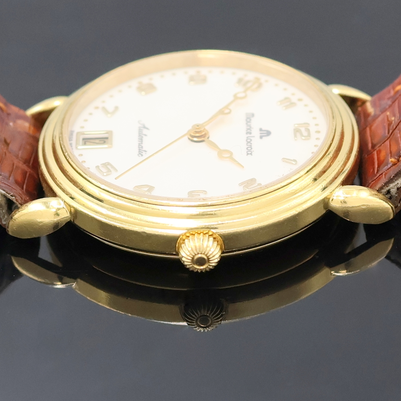 Detail d: MAURICE LACROIX Damenarmbanduhr Les Classiques Referenz 11406, Schweiz um 2000, Automatik, verg. Geh. beids. vergl., orig. Lederband m. Dornschl., ...