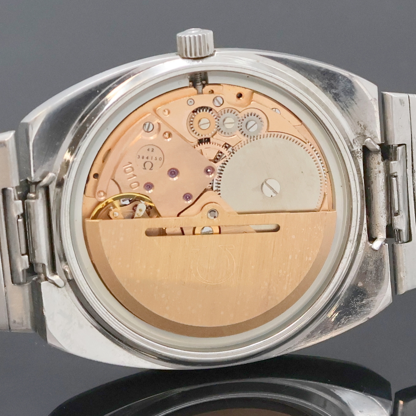 Detail f: OMEGA Seamaster Herrenarmbanduhr Referenz 166.0207/366.0843, Schweiz um 1979, Automatik, Boden m. Seepferdchenlogo aufgedr., blaues Zifferbl. m. ...