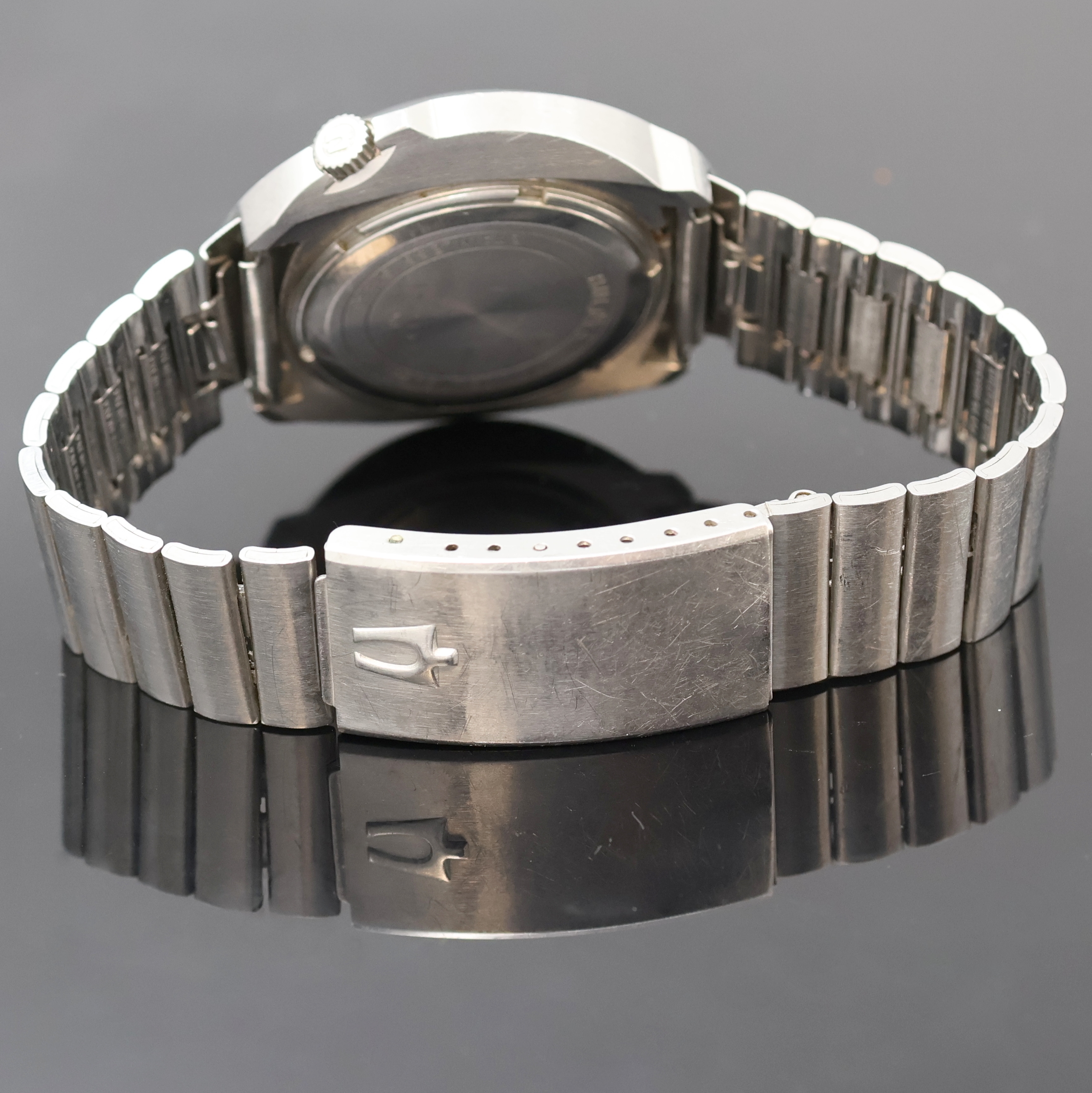 Detail c: BULOVA Herrenarmbanduhr Accutron, Schweiz um 1975, verschr. 2-tlg. Edelstahlgeh. inkl. orig. Stahlband m. Faltschl., Mineralglas, Krone bei 4, vers. ...