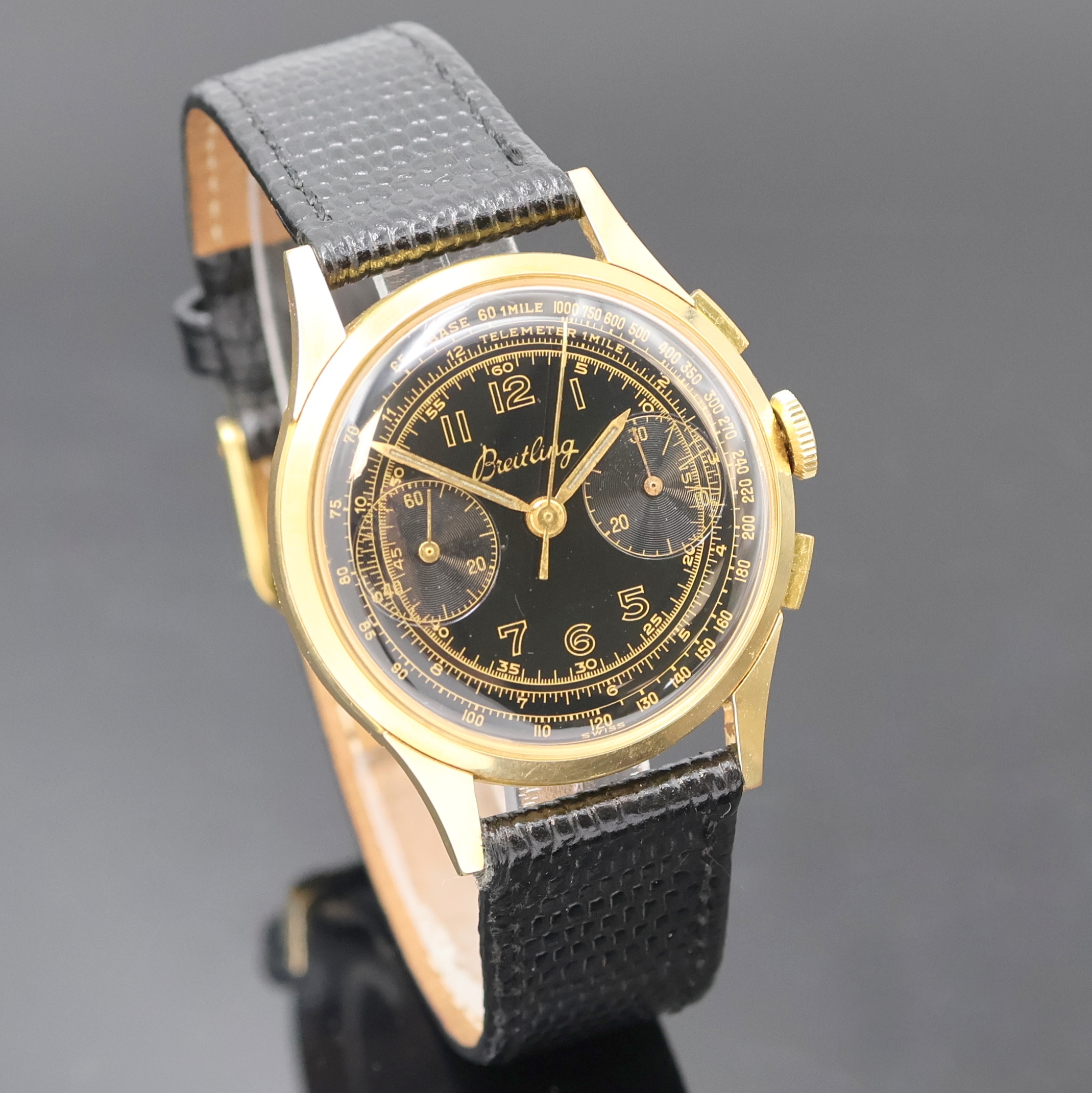 Detail b: BREITLING Herrenchronograph Referenz 1159 48 im vergoldeten Gehäuse, Schweiz um 1950, Handaufzug, 3-tlg. Geh., Lünette u. Stahlboden aufgedr., ...