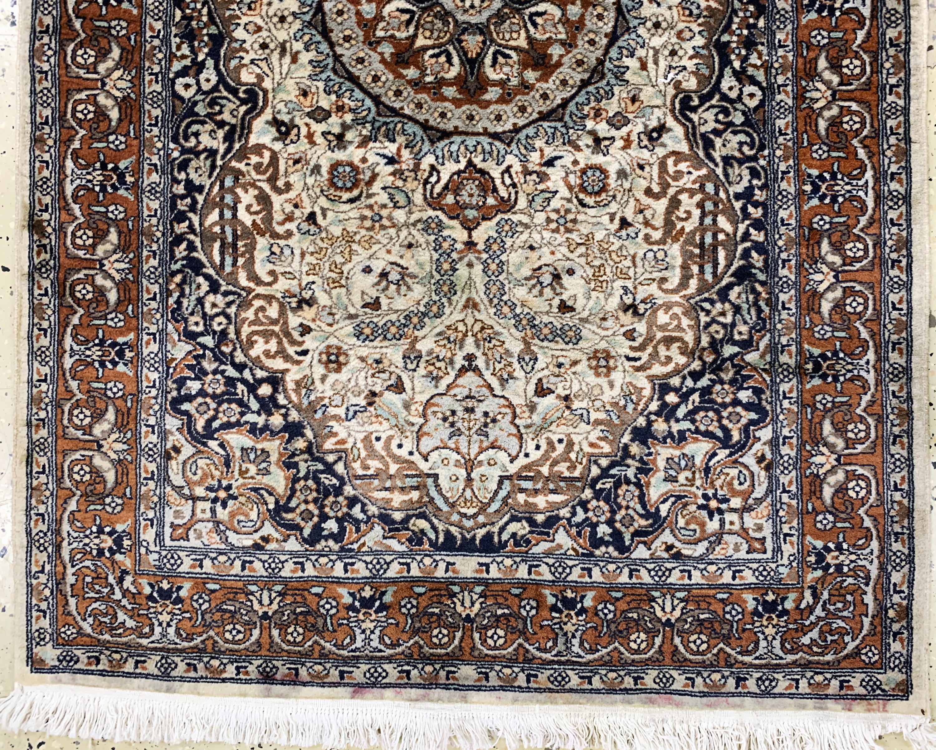 Detail f: 2 lot Lahor, Pakistan, Mitte 20.Jhd, Wolle auf Baumwolle, ca. 158 x 98 cm, EHZ: 2