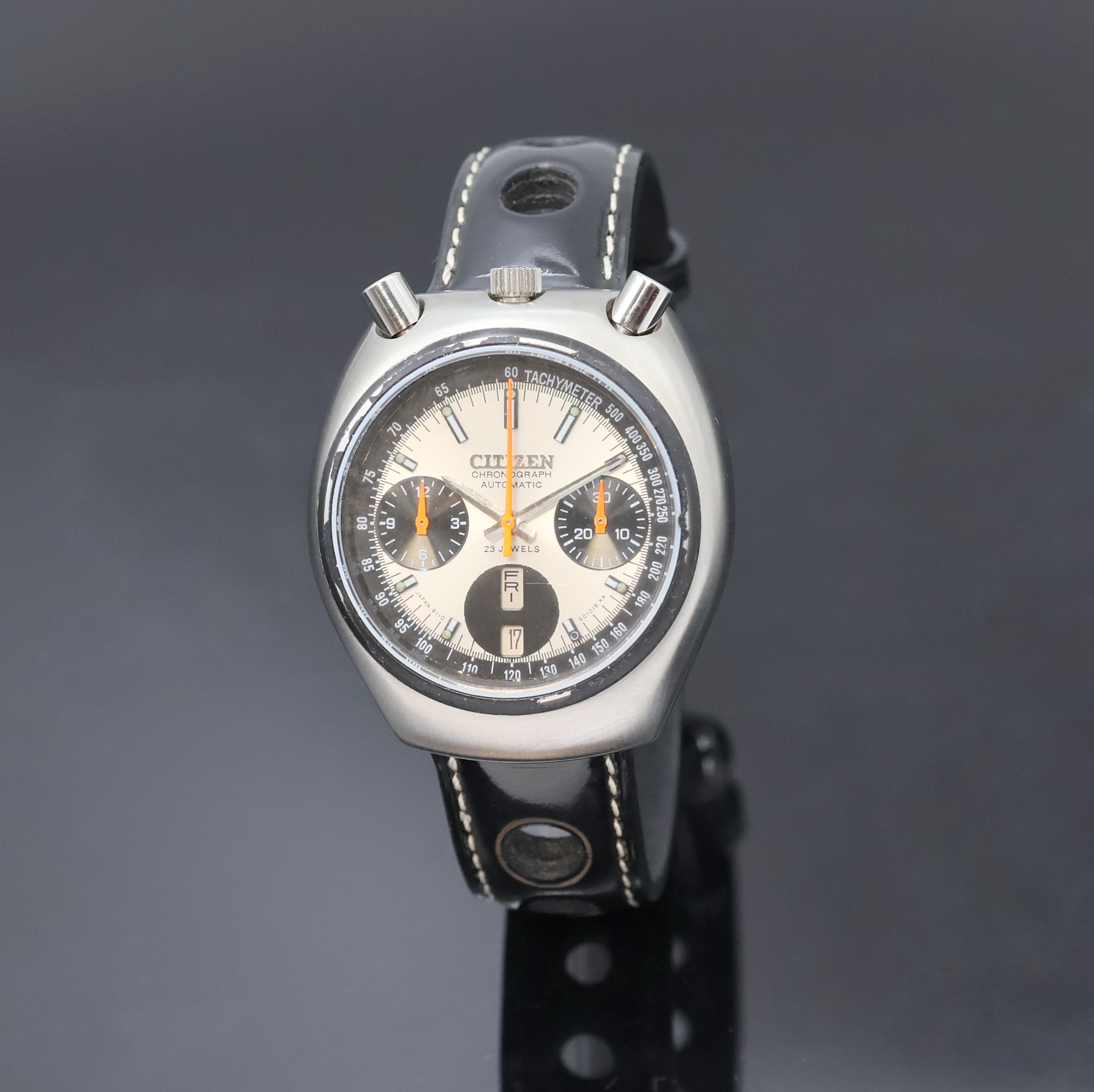 Image 27027269 - CITIZEN ´Bullhead´ Flyback Armbandchronograph Referenz 4-901177 Y, Japan um 1970, ...