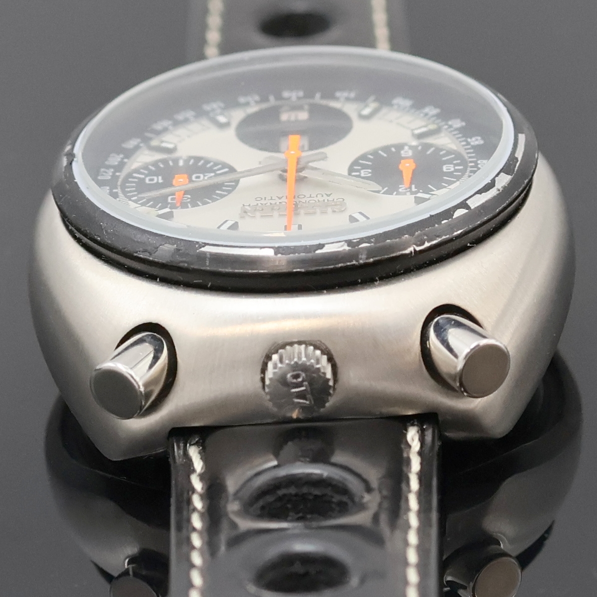 Detail d: CITIZEN "Bullhead" Flyback Armbandchronograph Referenz 4-901177 Y, Japan um 1970, Automatik, pultförmiges Stahlgeh., Boden geschr., orig. ...