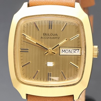 27027271a - BULOVA Accuquartz Herrenarmbanduhr, Schweiz um 1970, verg. Metallgeh., Edelstahlboden ...