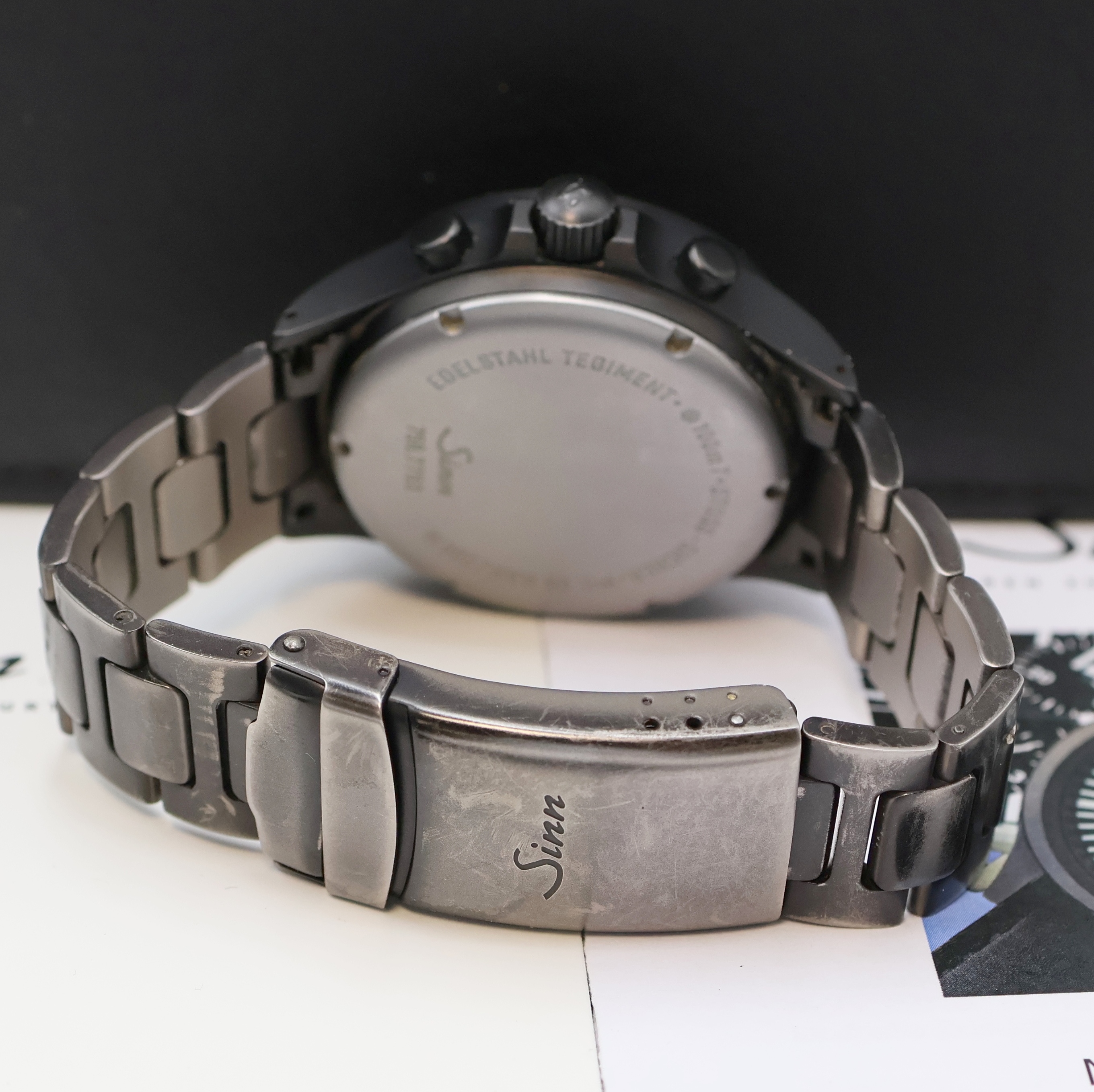 Detail c: SINN Armbandchronograph 756 in Edelstahl, Deutschland verk. lt. beil. Pap. 01/2010, Automatik, Edelstahl Tegiment, Boden u. Krone verschr., orig. ...