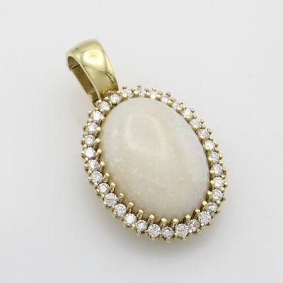 Image Clipanhänger mit Opal und Brillanten, GG 585/000, ovaler Opal ca. 11.78 ct umgeben v. ...