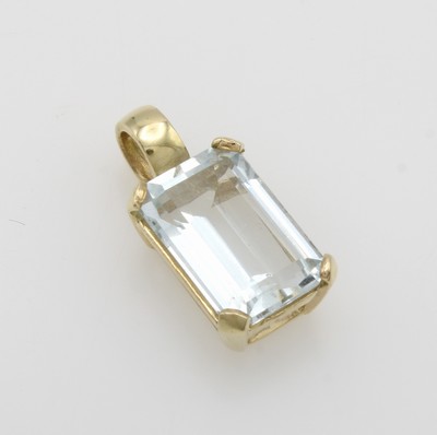 Image Anhänger mit Aquamarin, GG 585/000, achteckiger Aquam. in Krappenfassung ca. 12x8 mm ...