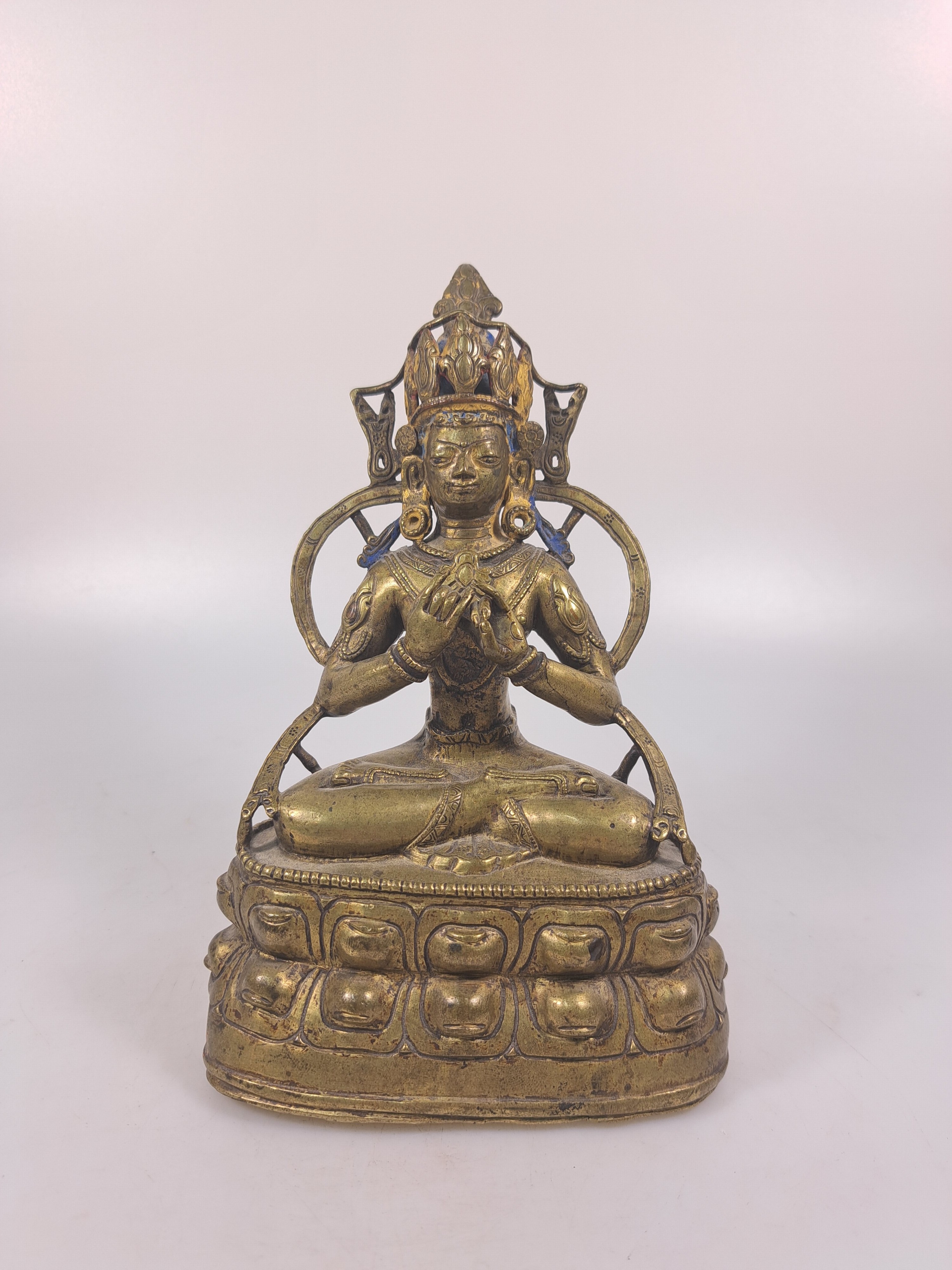 Detail a: Buddha, Indien, um 1900, Bronzeguß, meditierende Haltung auf doppeltem Lotusthron, H. ca. 19.5cm