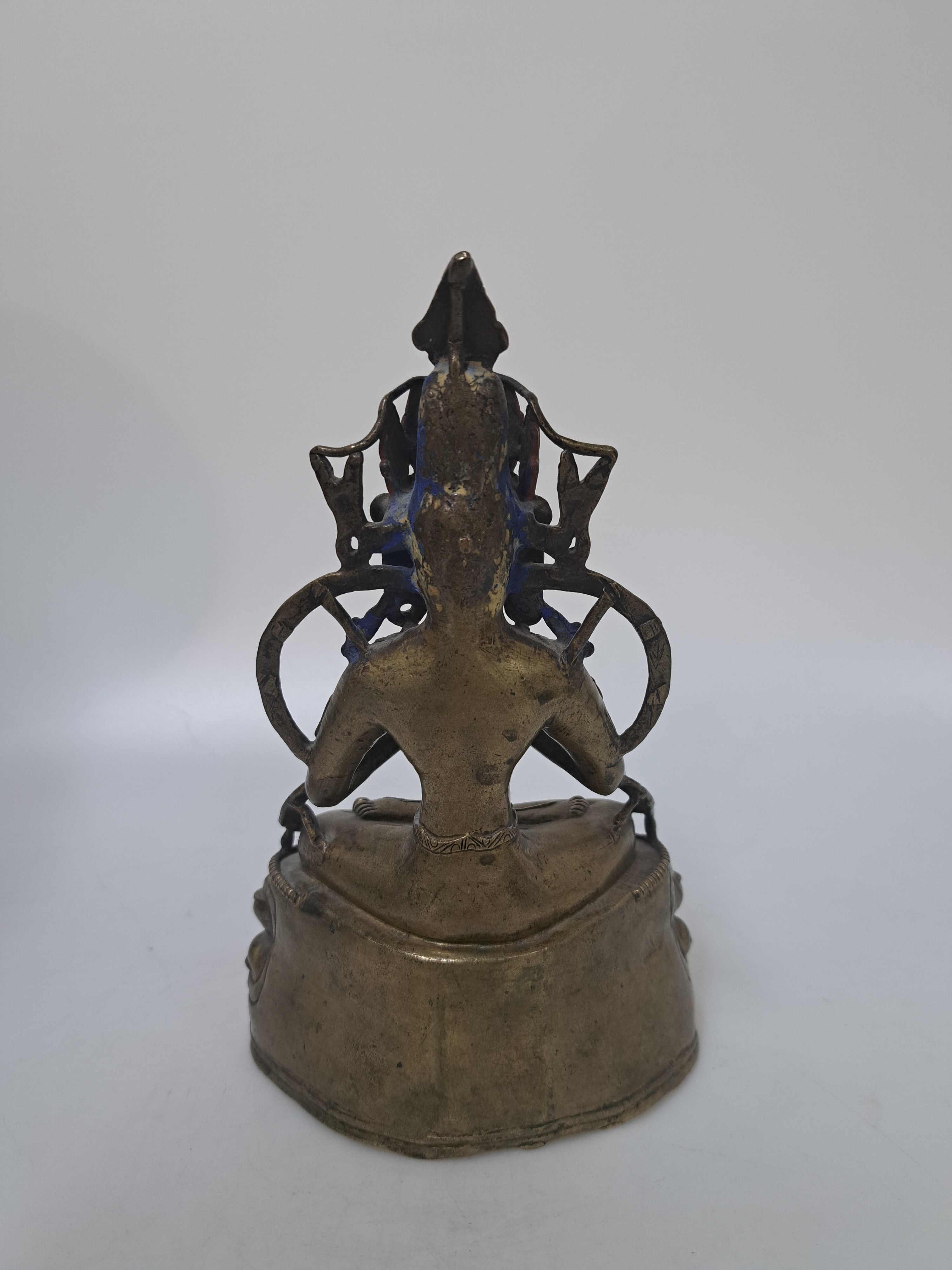 Detail j: Buddha, Indien, um 1900, Bronzeguß, meditierende Haltung auf doppeltem Lotusthron, H. ca. 19.5cm