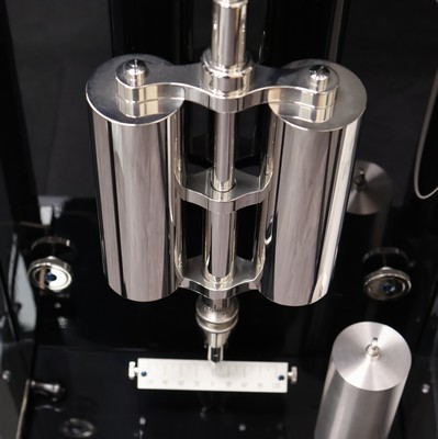 27030168c - Wempe Glashütte i/SA Chronometerwerke imposante Monatsläufer Sekundenpendeluhr Nr. 13, ...