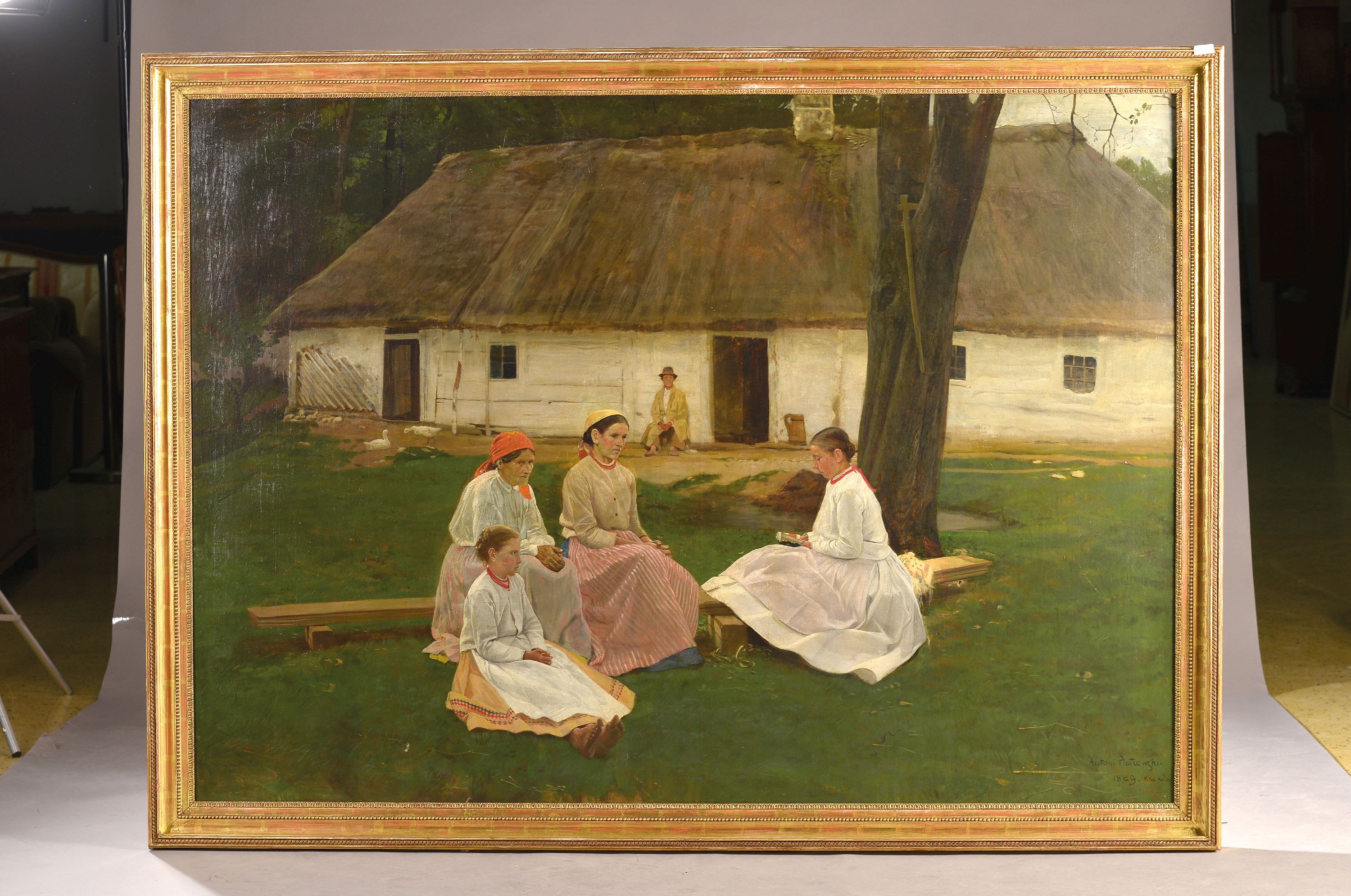 Detail k: Antoni Piotrowski, 1853 Kunow/Polen-1924 Warschau, Balkan-Trachtengruppe, 4 Frauen verschiedenen Alters in volksfrömmiger Übung, hintergründig ein ...