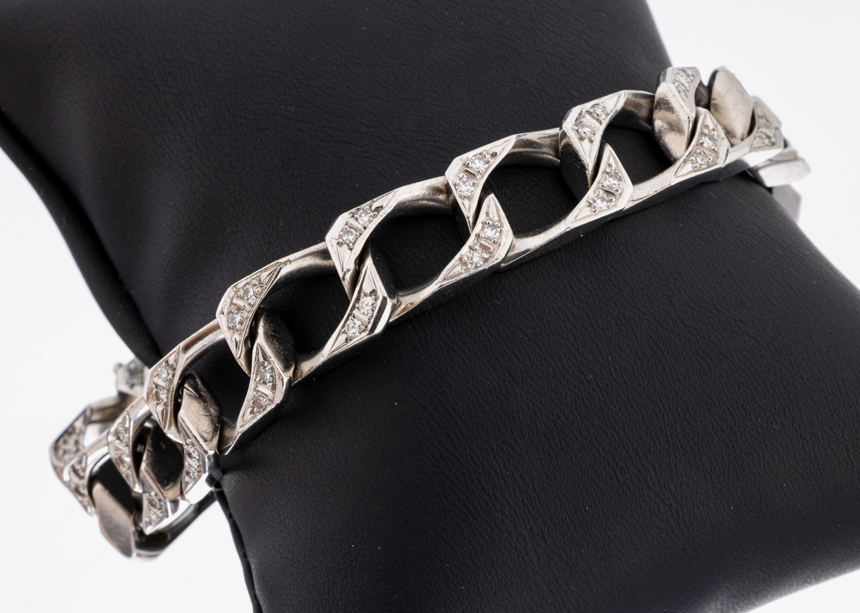 Image 27030279 - 18 kt Gold Diamant-Armband, WG 750/000, schwere massive Verarbeitung, 64 ...