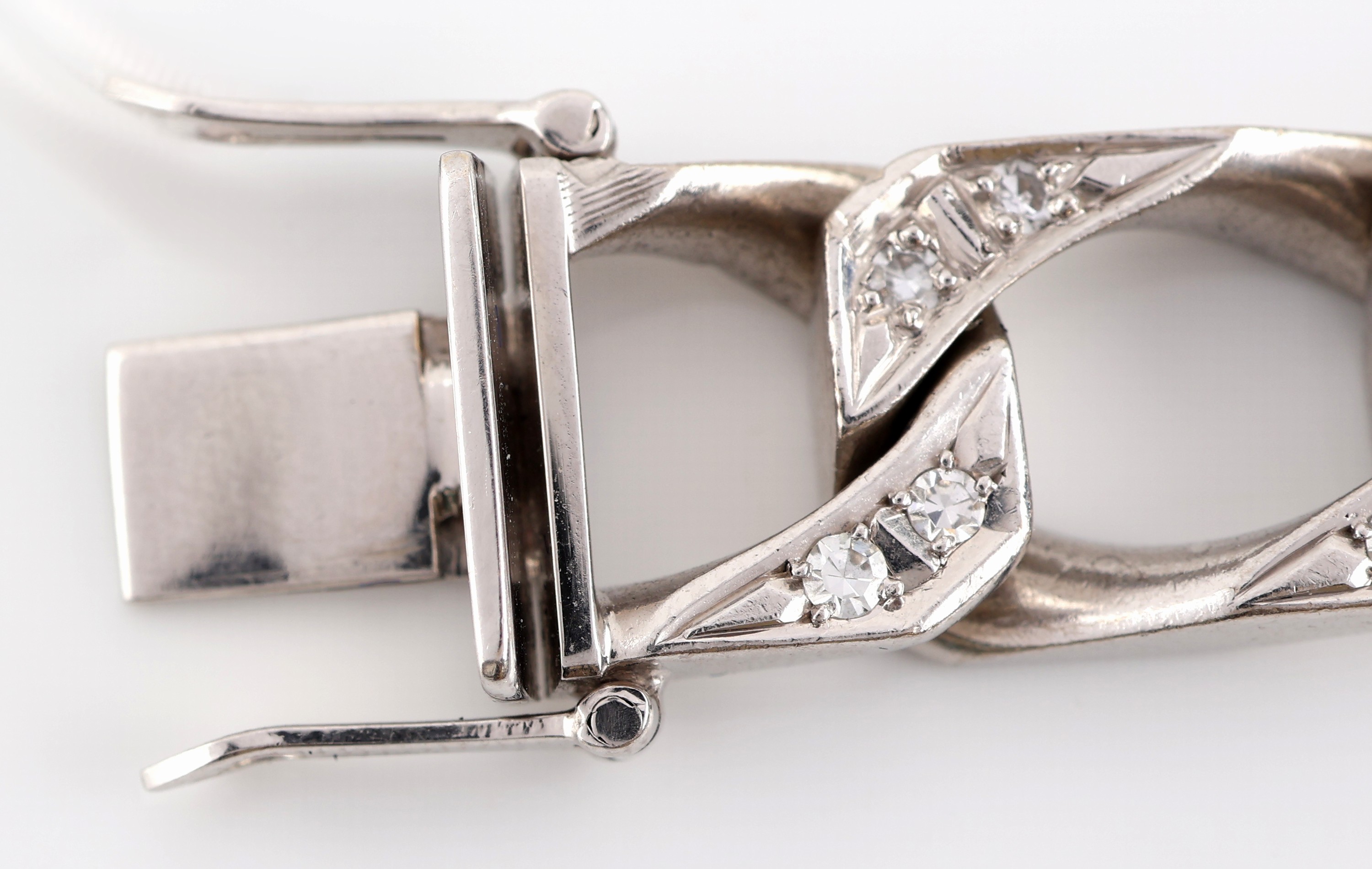 Detail c: 18 kt Gold Diamant-Armband, WG 750/000, schwere massive Verarbeitung, 64 8/8-Diamantenzus. ca. 1.20 ct Weiß/si, L. ca. 20 cm, Kastenschloss mit 2 ...