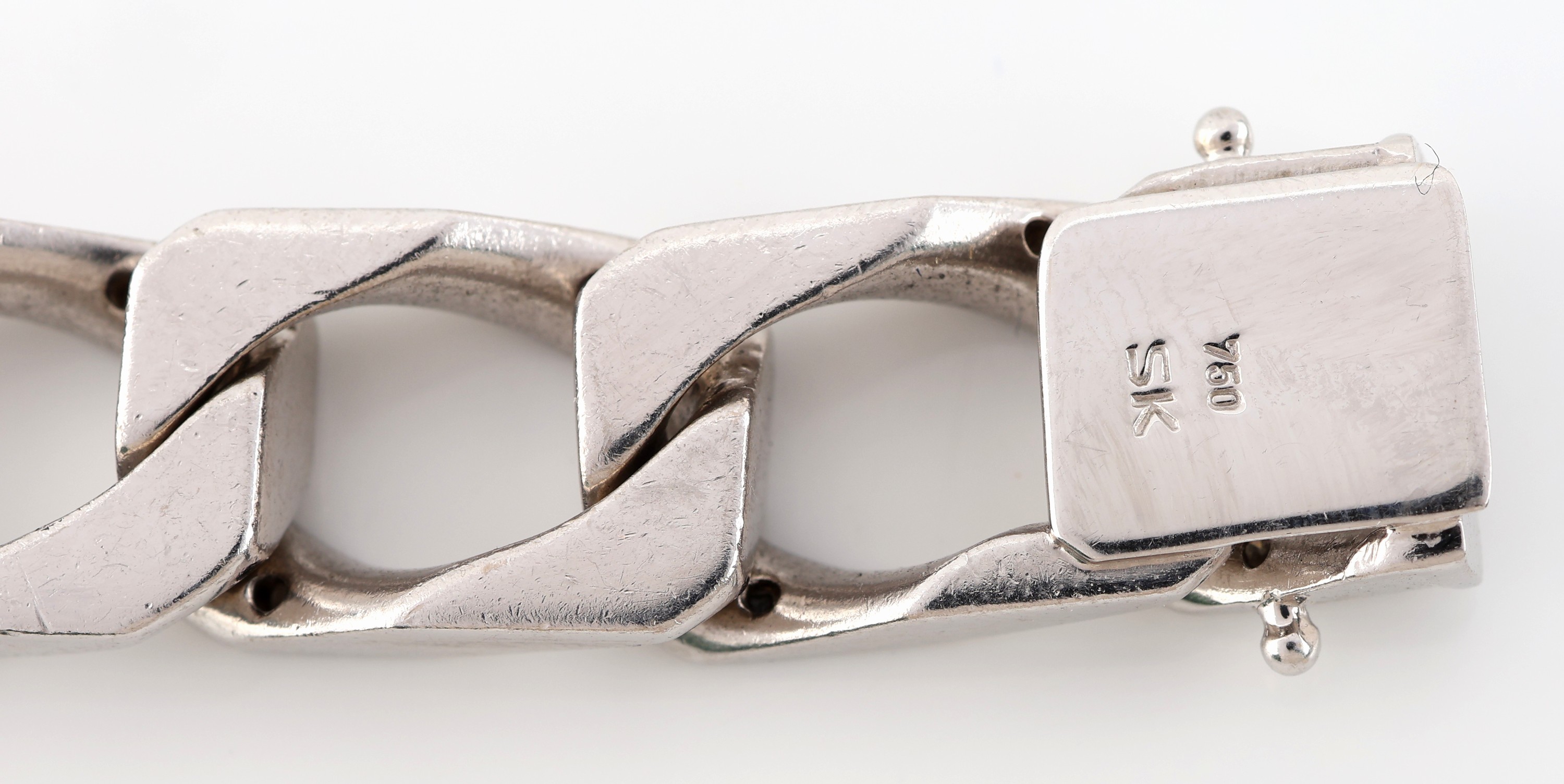 Detail d: 18 kt Gold Diamant-Armband, WG 750/000, schwere massive Verarbeitung, 64 8/8-Diamantenzus. ca. 1.20 ct Weiß/si, L. ca. 20 cm, Kastenschloss mit 2 ...