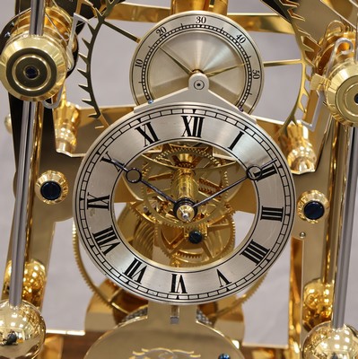 27030205a - SINCLAIR HARDING aufwendige 8-Tage Tischuhr mit Grasshopper Hemmung, England um 2000, 5 ...