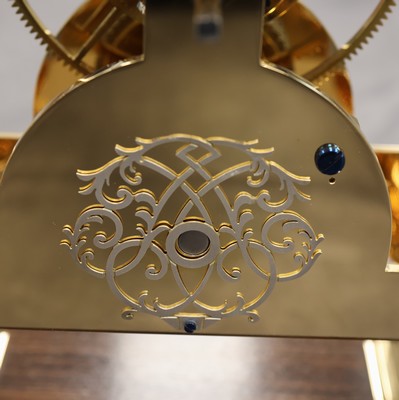 27030205b - SINCLAIR HARDING aufwendige 8-Tage Tischuhr mit Grasshopper Hemmung, England um 2000, 5 ...