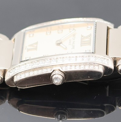 27030281d - PATEK PHILIPPE Damenarmbanduhr Serie Twenty-4 in WG 750/000 Referenz 4910/20G-011, ...