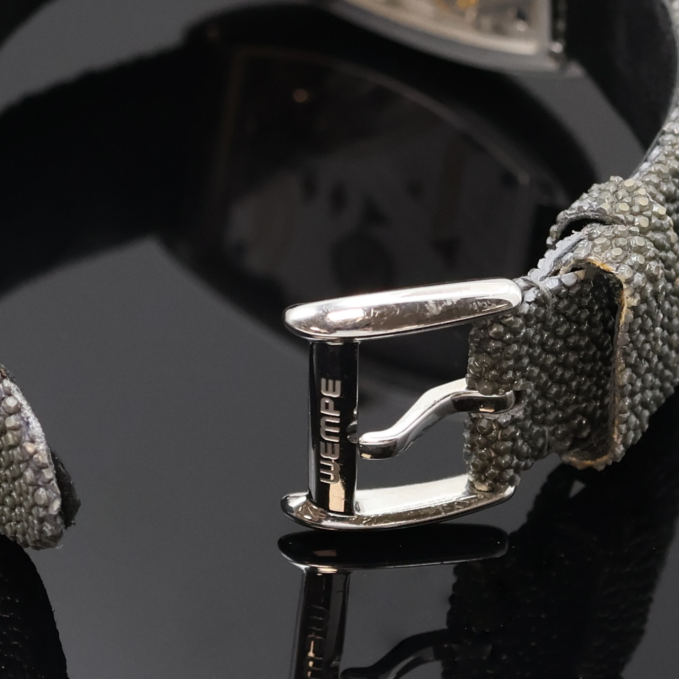 Detail b: WEMPE hochfeines und extrem seltenes Armbandchronometer, Handaufzug, Deutschland um 2011, beids. vergl. Edelstahlgeh. aufw. m. Brillanten bes., ...