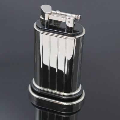 27032834c - CARTIER auf 1000 Stück limitiertes Tischfeuerzeug mit integrierter Uhr, Schweiz 1990er ...