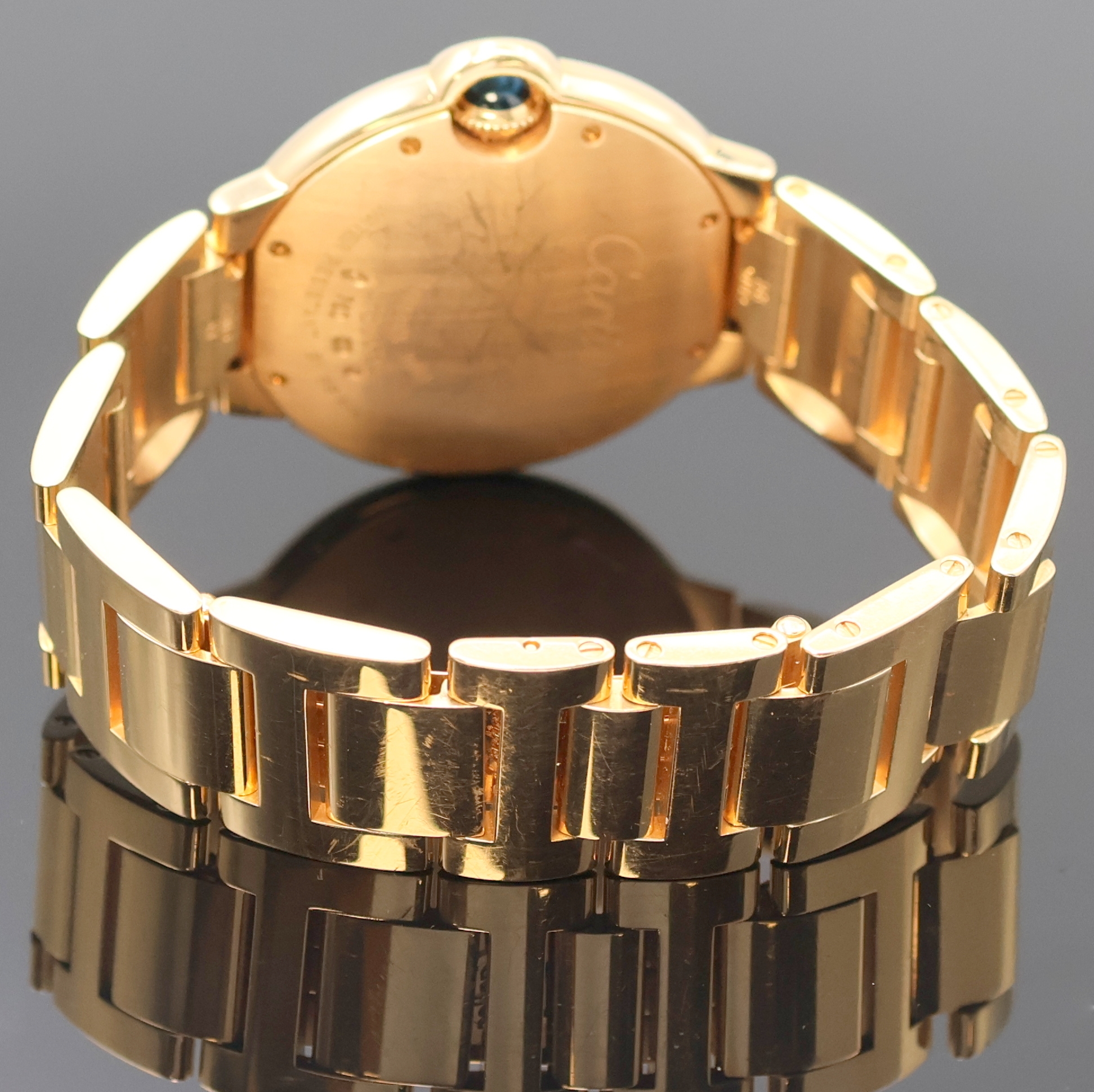Detail b: CARTIER Mediumarmbanduhr Ballon Bleu in Rosegold 750/000 Referenz 3003, Automatik, Schweiz um 2015, 2-teil., massives Goldgeh. inkl. Gliederband m. ...
