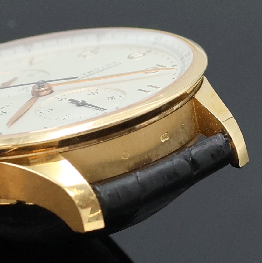 Detail e: IWC Armbandchronograph Modell Portugieser in Rosegold 750/000 Referenz 3714, Schweiz um 2006, Automatik, massives Goldgeh. inkl. orig. Lederband m. ...