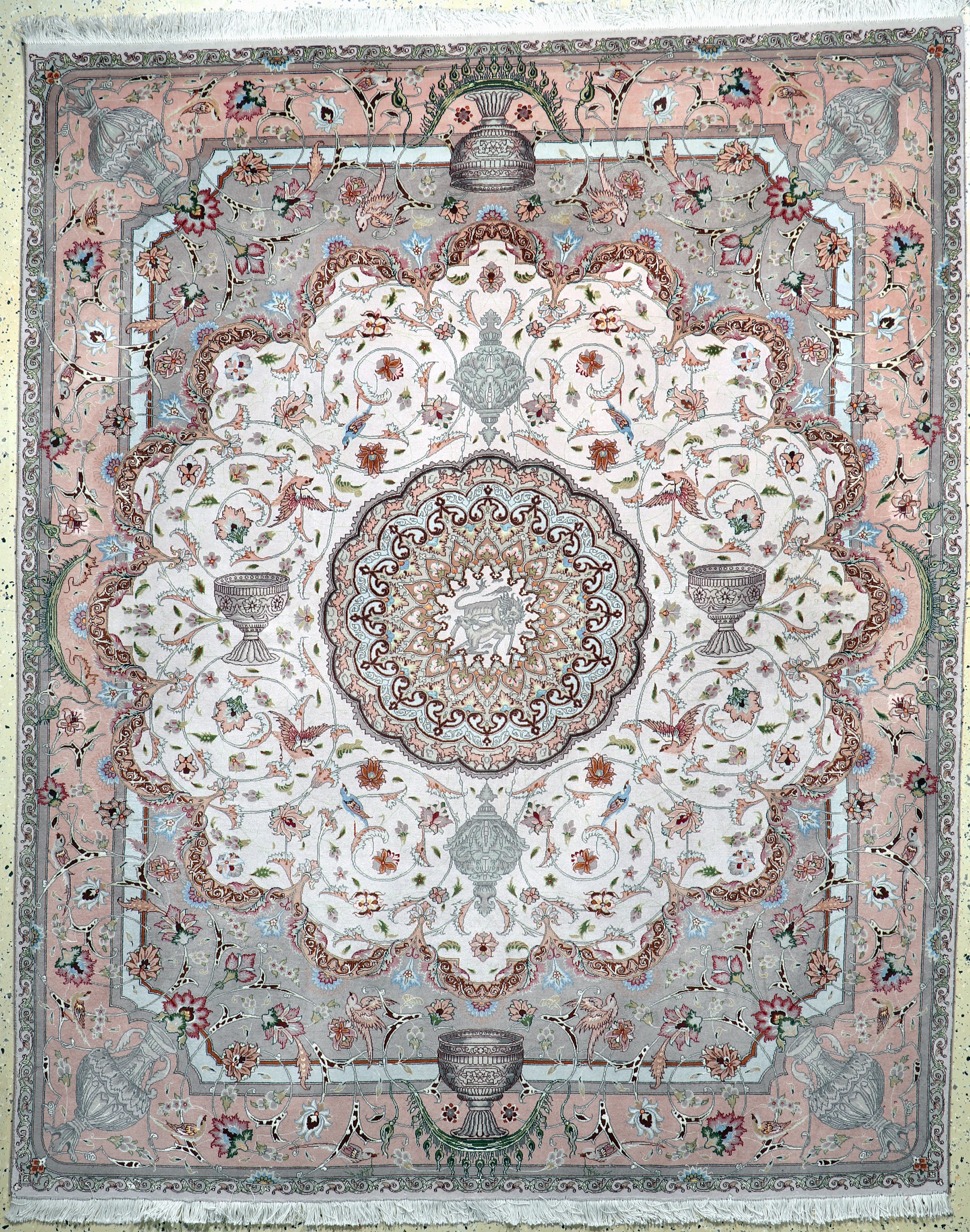 Image 27033197 - Täbriz fein(50 Raj), Persien, Ende 20.Jhd, Korkwolle mit Seide, ca. 245 x 200 cm, ca. ...