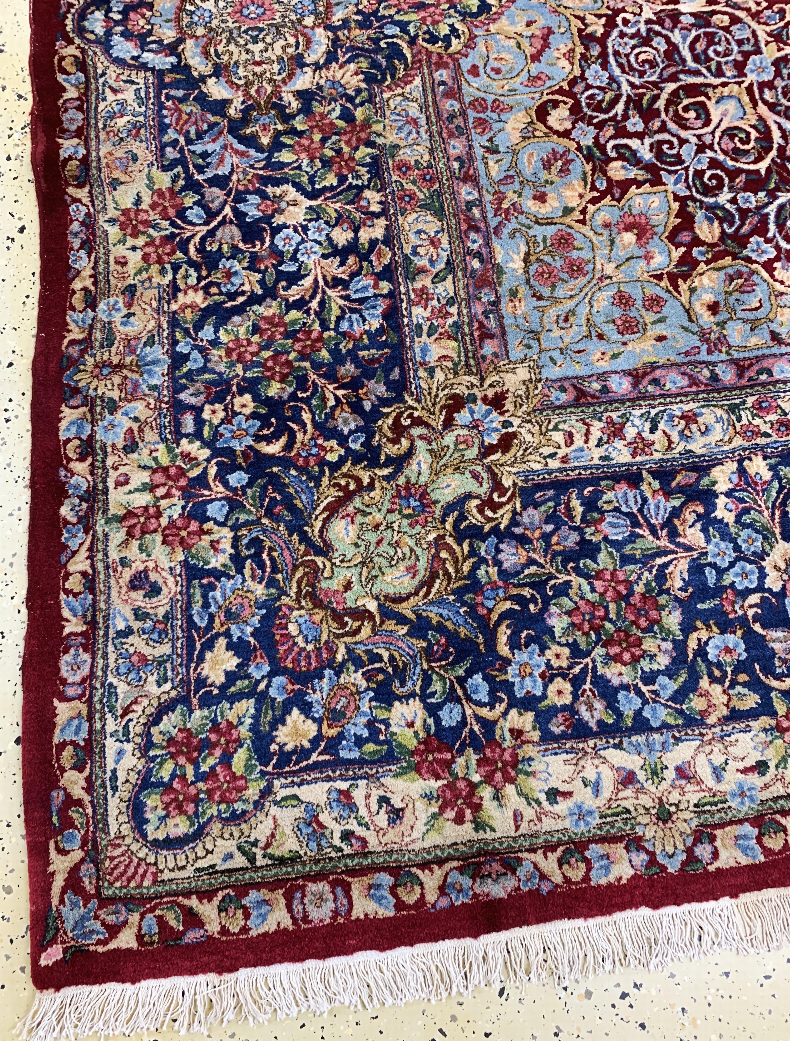 Detail c: Kerman Lawar, Persien, Mitte 20.Jhd, Wolle auf Baumwolle, ca. 470 x 365 cm, EHZ: 2-3