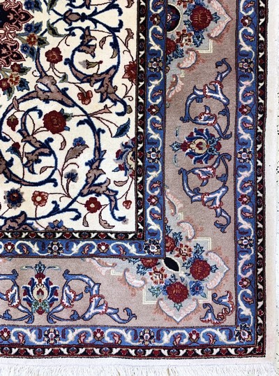 27033196a - Yazd Kork fein, Persien, Ende 20.Jhd, Korkwolle mit Seide, ca. 193 x 200 cm, ...