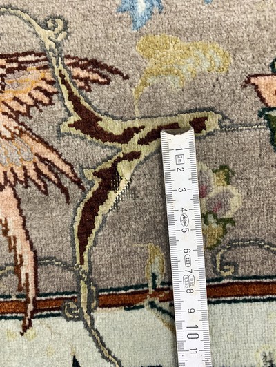 27033197l - Täbriz fein(50 Raj), Persien, Ende 20.Jhd, Korkwolle mit Seide, ca. 245 x 200 cm, ca. ...