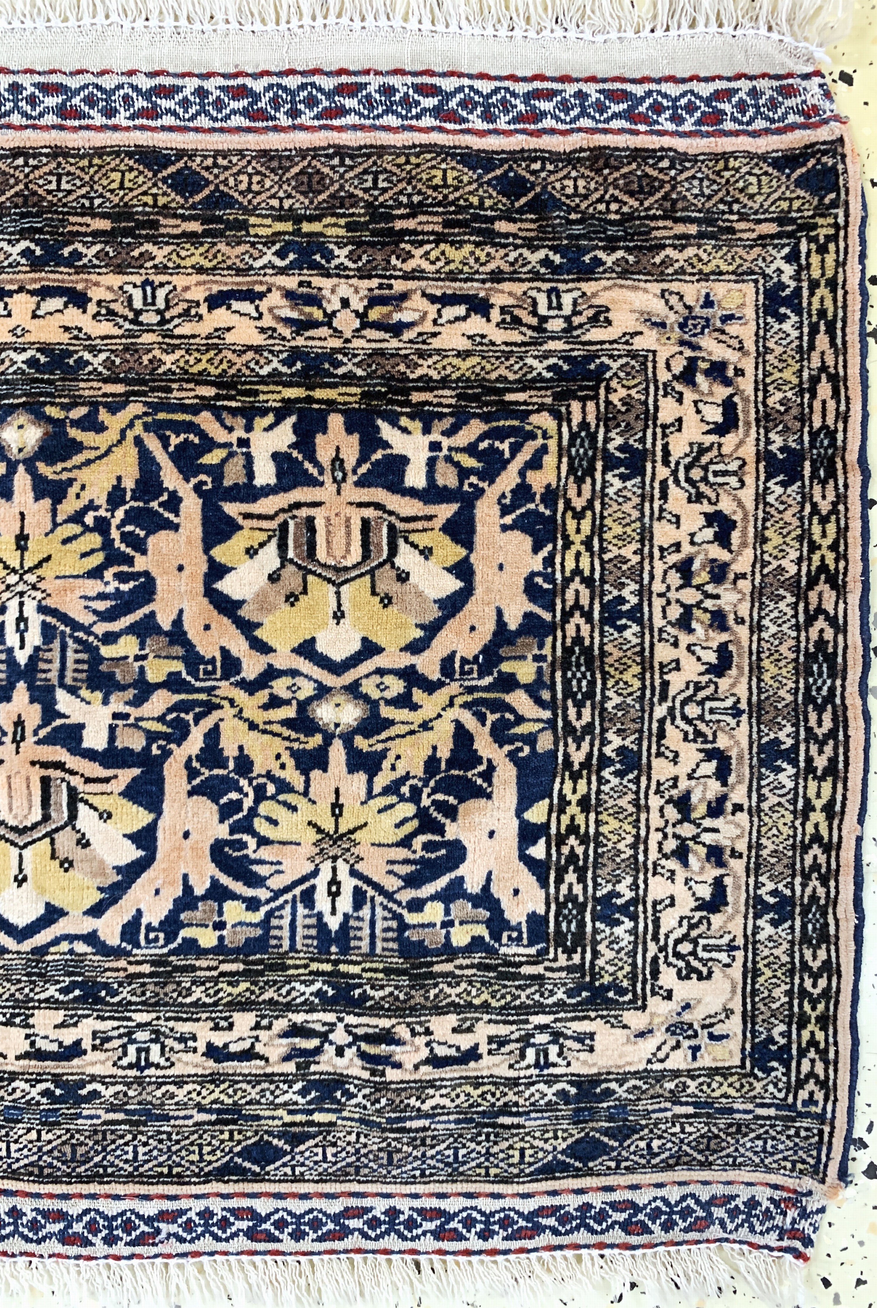 Detail a: Mauri fein, Afghanistan, Mitte 20.Jhd, Wolle auf Wolle, ca. 75 x 55 cm, EHZ: 2