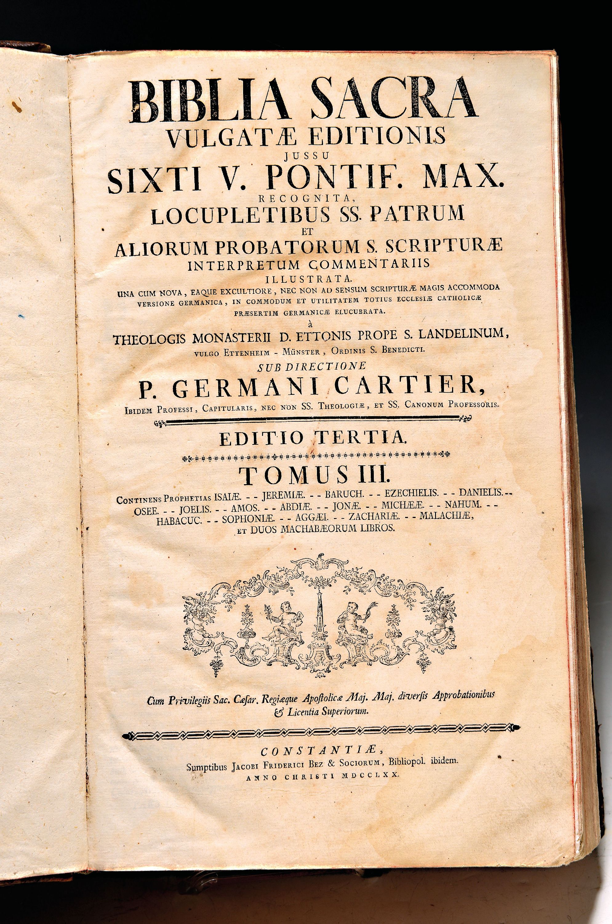Image 27033274 - Biblia Sacra vulgatae, sog. Cartier-Bibel, Konstanz, Jakob Friedrich Bez 1770, 4 Teile in ...