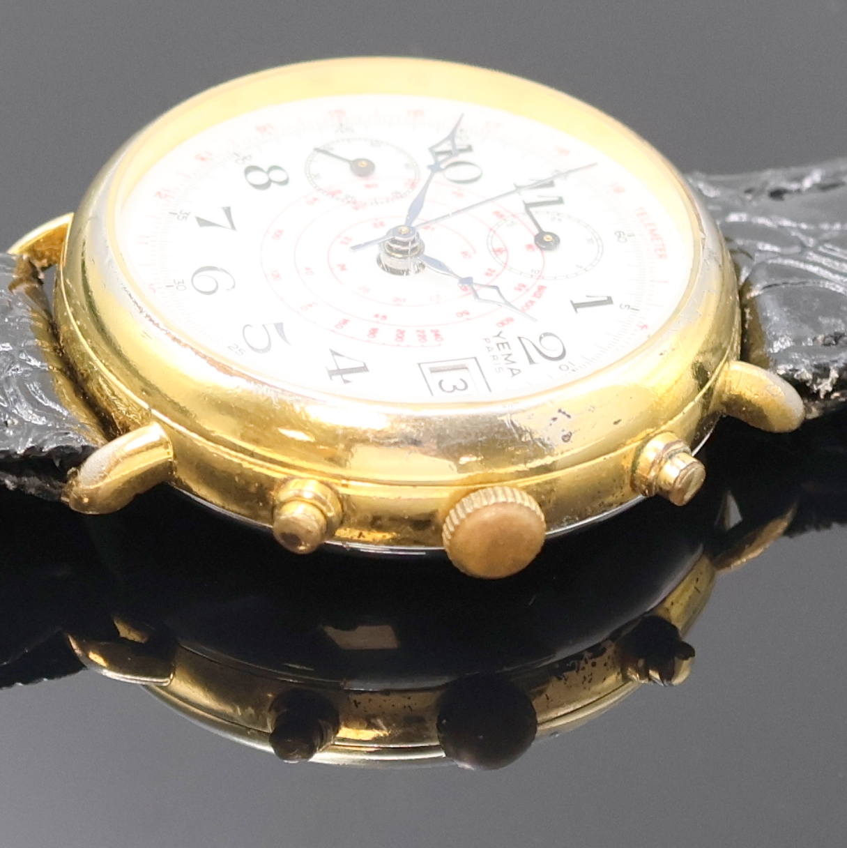 Detail b: YEMA vergoldeter Armbandchronograph, Schweiz/Frankreich um 1985, Handaufzug, Stahlboden aufgedr., weißes Zifferbl. m. arab. Zahlen, gebl. Zeiger ...