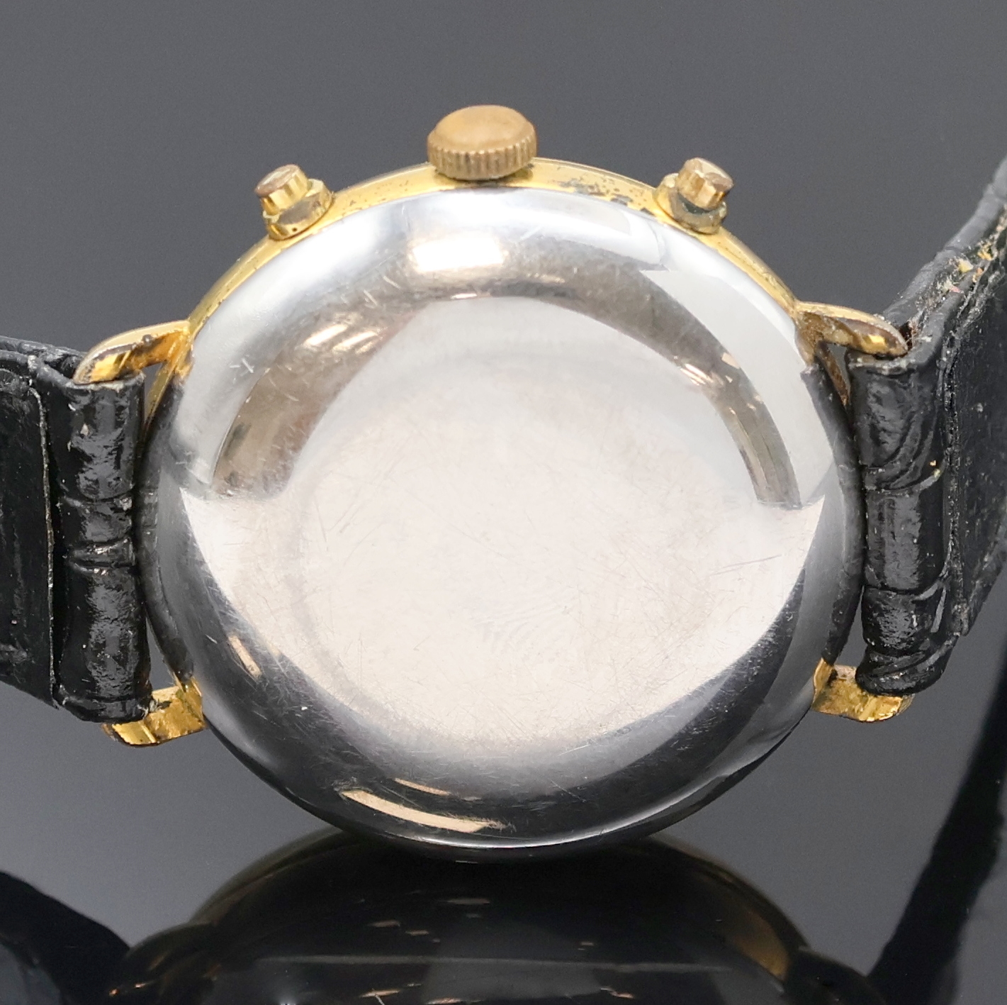 Detail c: YEMA vergoldeter Armbandchronograph, Schweiz/Frankreich um 1985, Handaufzug, Stahlboden aufgedr., weißes Zifferbl. m. arab. Zahlen, gebl. Zeiger ...