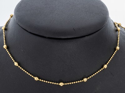 Image 18 kt Gold Collier, GG 750/000, Kugeln in versch. Größen, L. ca. 45.5 cm, ...