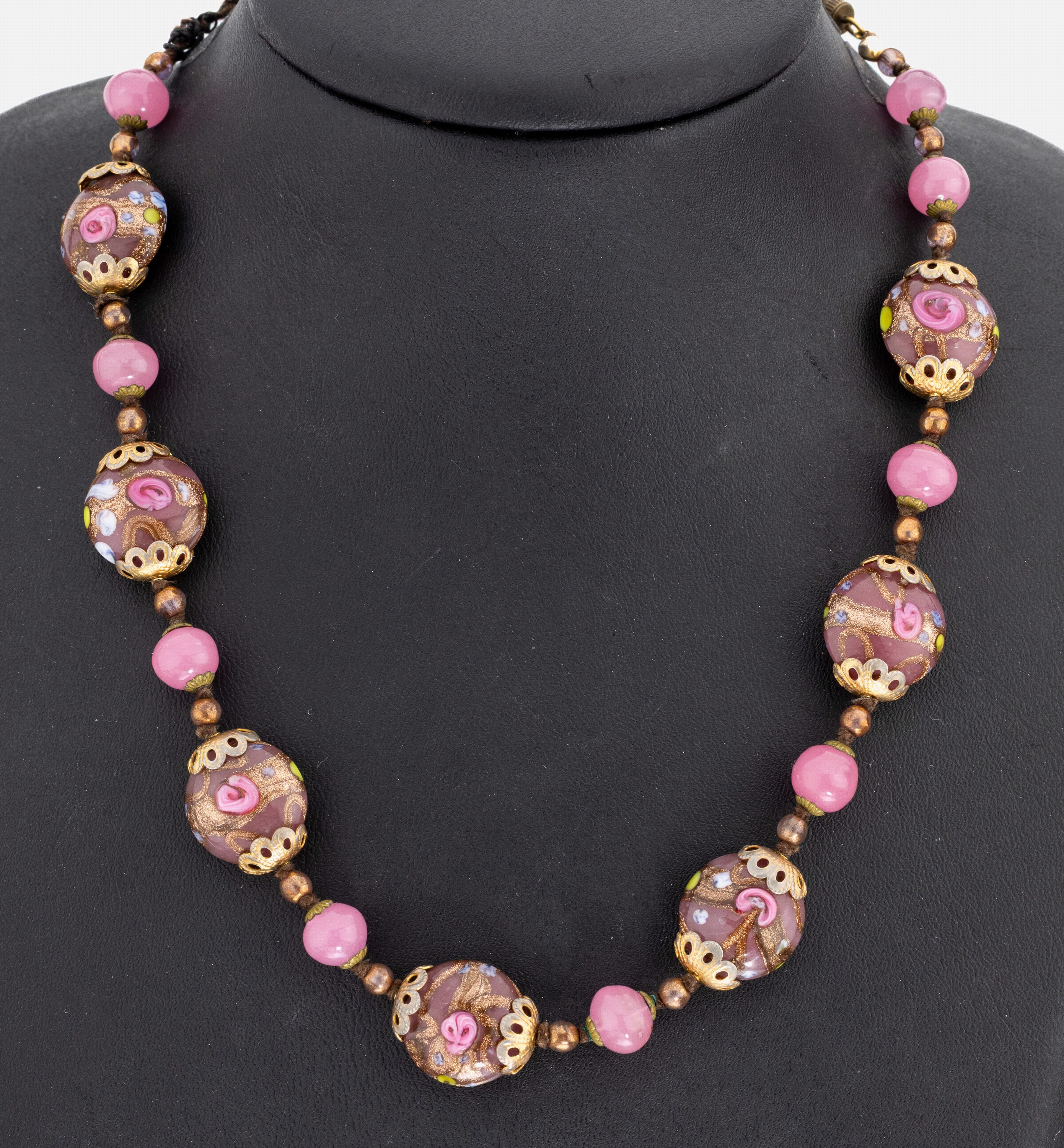 Image 27033648 - Muranoglas-Collier, Italien 1930er Jahre, flache Muranoglas-Kugeln mit Jaspis-farb. ...