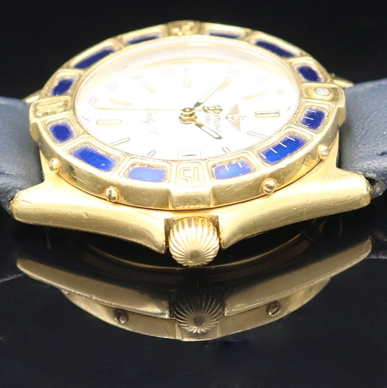 Detail d: BREITLING Lady J Damenarmbanduhr in GG 750/000 Referenz K52065, Schweiz um 1995, quarz, Boden u. Krone verschr., Lünette m. 60er Teilung eins. rast. ...