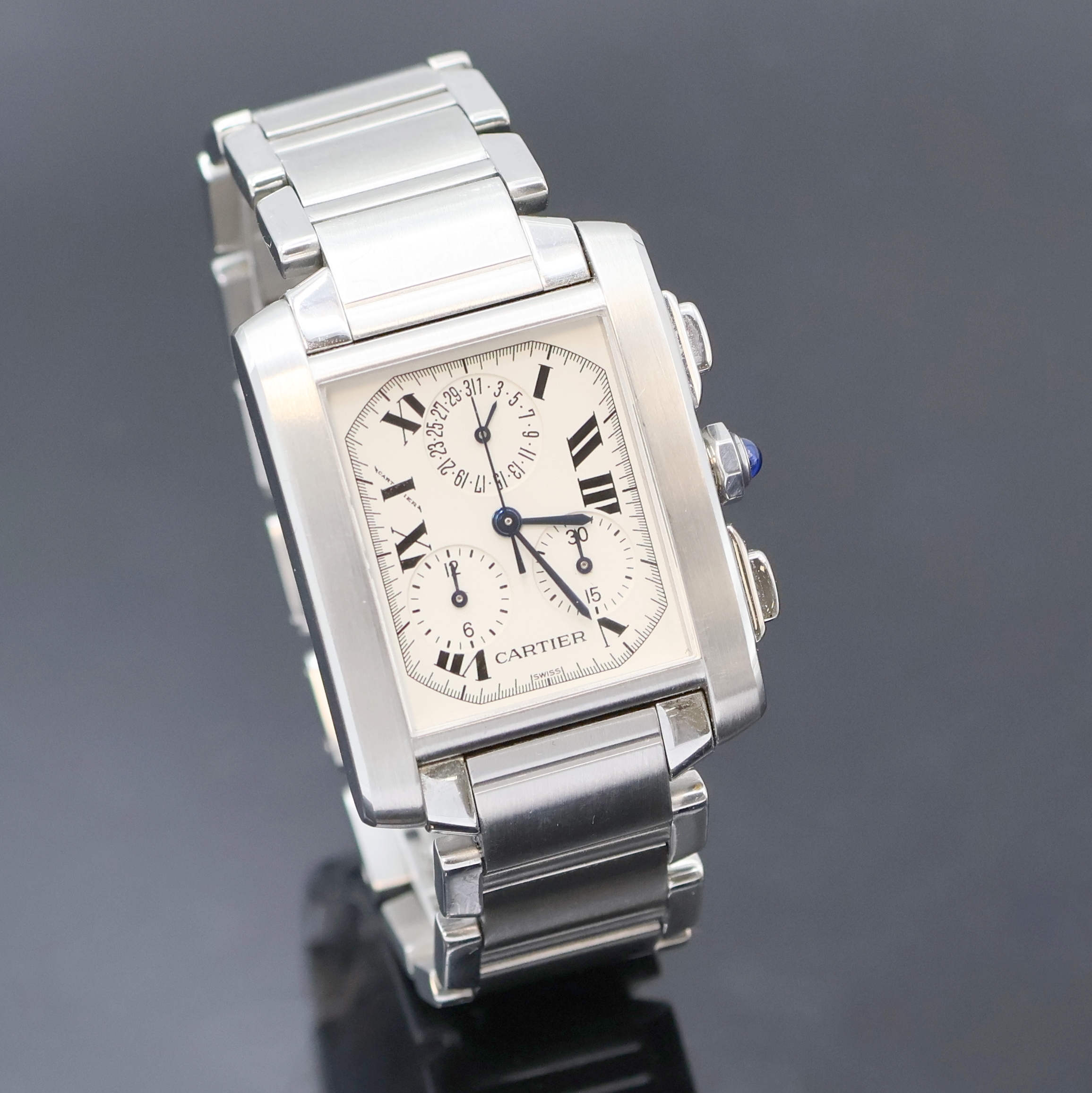 Detail b: CARTIER Armbandchronograph Tank Francaise Referenz 2303, Schweiz um 1997, Edelstahlgeh. inkl. Gliederband m. dopp. Faltschl., Boden 4-fach verschr., ...