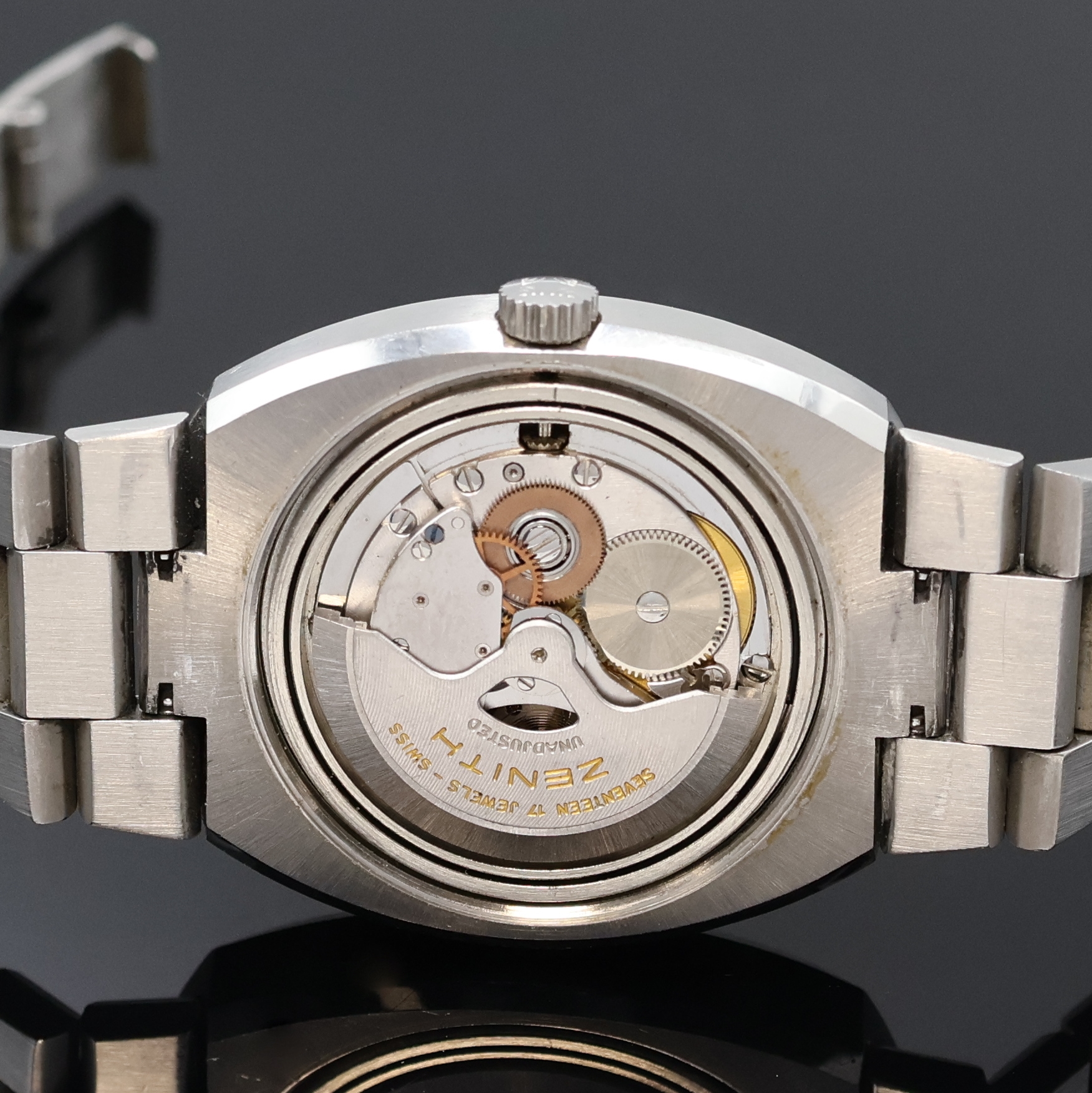 Detail e: ZENITH Herrenarmbanduhr Modell Defy Referenz 01-0020-380, Schweiz um 1974, Automatik, Edelst. inkl. orig. Edelstahlband, Boden geschr., Zentralsek., ...