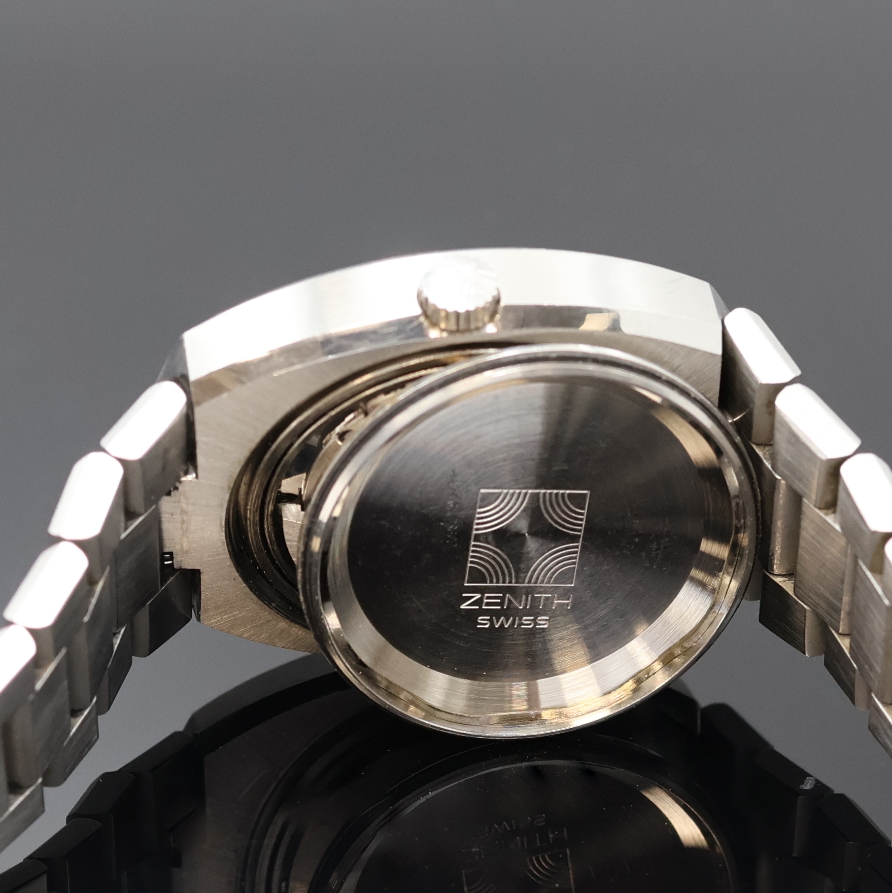 Detail g: ZENITH Herrenarmbanduhr Modell Defy Referenz 01-0020-380, Schweiz um 1974, Automatik, Edelst. inkl. orig. Edelstahlband, Boden geschr., Zentralsek., ...