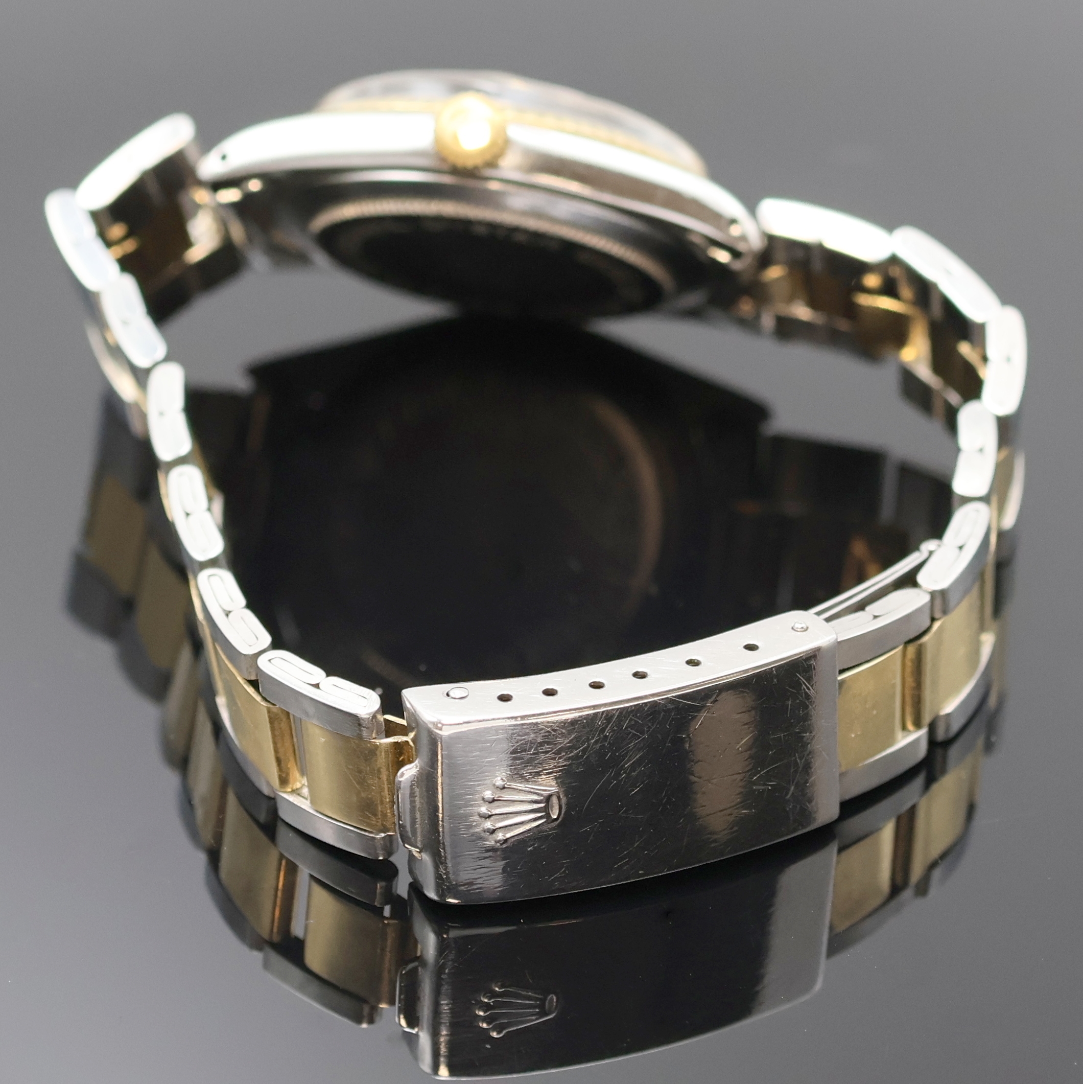 Detail b: TUDOR Herrenarmbanduhr Referenz 90733, Schweiz um 1980, Automatik, verschr. Rolex- Gehäuse in Edelstahl/Gold komb. an gefaltetem Rolex Oysterband, ...