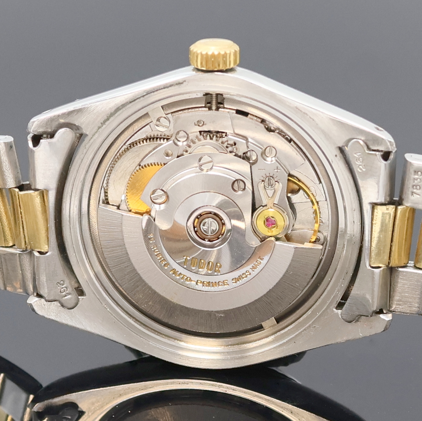 Detail e: TUDOR Herrenarmbanduhr Referenz 90733, Schweiz um 1980, Automatik, verschr. Rolex- Gehäuse in Edelstahl/Gold komb. an gefaltetem Rolex Oysterband, ...