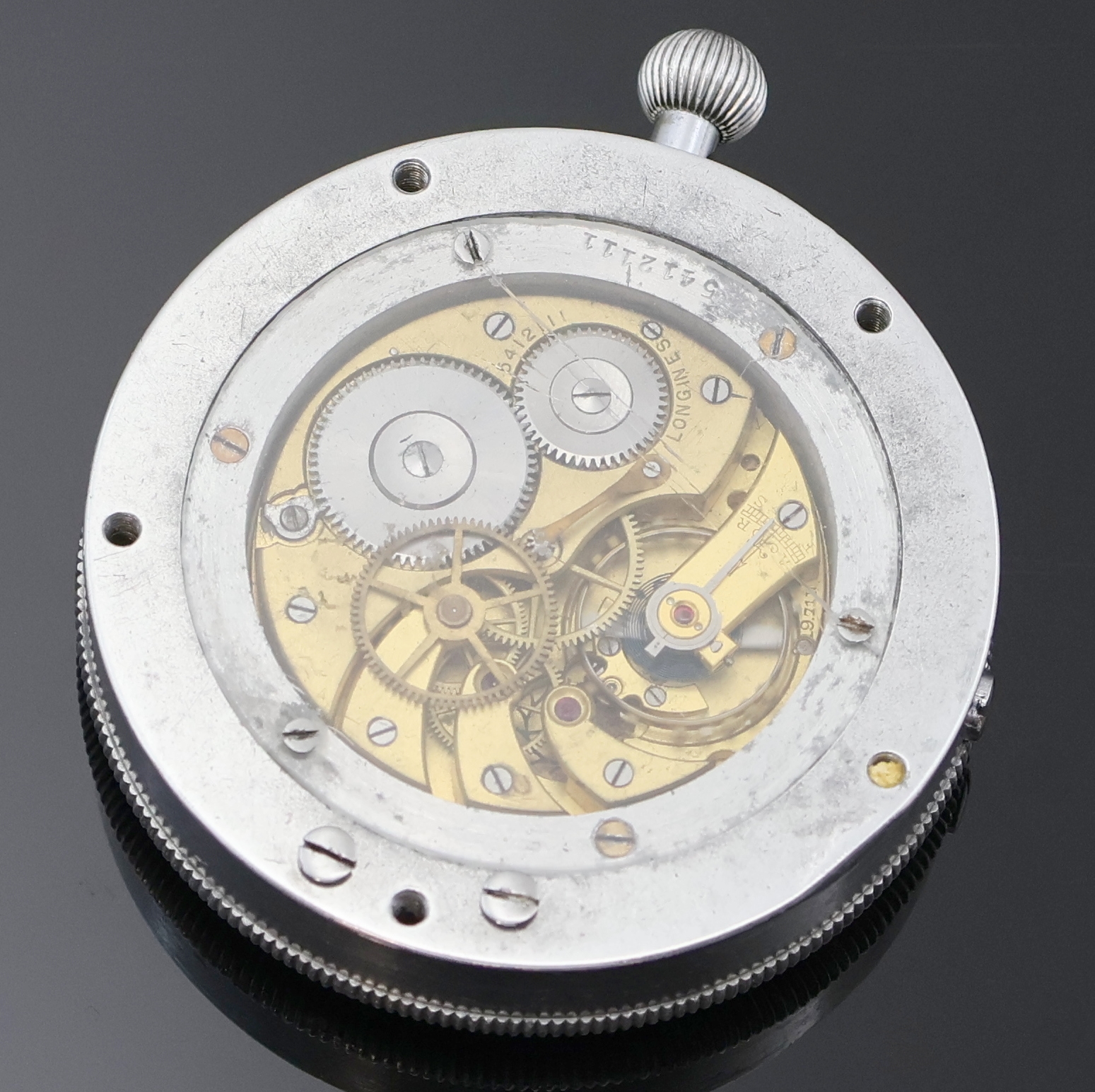 Detail b: LONGINES Borduhr, Schweiz 1963, Metallgeh., Kontrastzifferbl. mit indir. Zentralsek., innen 60, außen Normalzeit, gerändelte Lünette, Werk ...