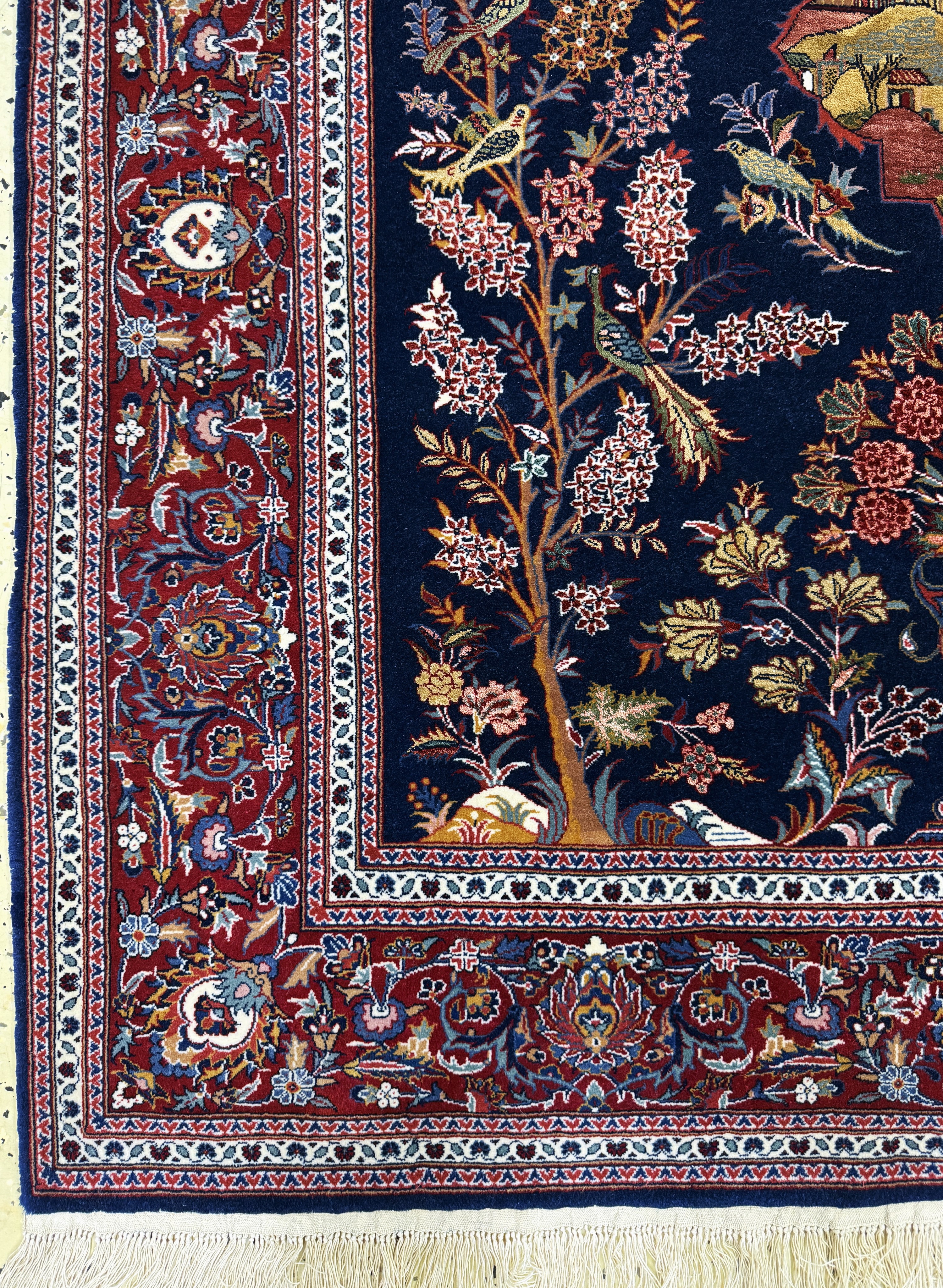 Detail b: Keschan fein, China, Mitte 20.Jhd, Korkwolle mit und auf Seide, ca. 200 x 143 cm,EHZ:(nahezu neuwertig)